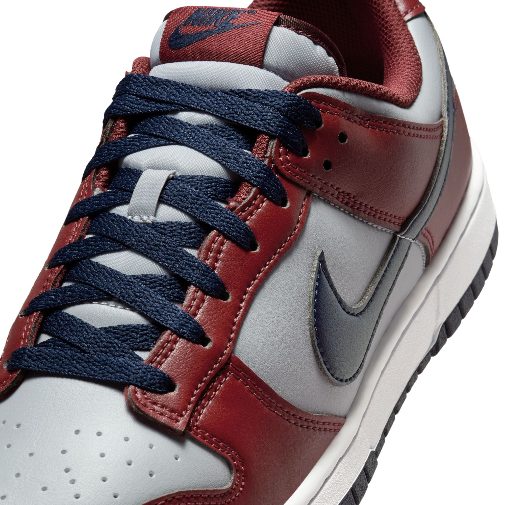 MENS NIKE DUNK LOW RETRO (WOLF GREY/OBSIDIAN/DARK TEAM RED/WHITE)