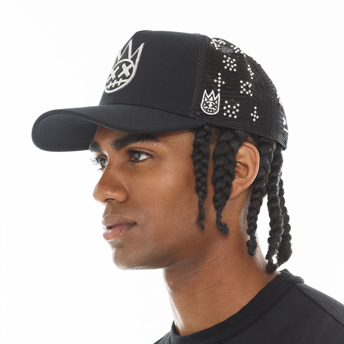 CULT REPEAT PATTERN WITH CRYSTALS HAT (BLACK)