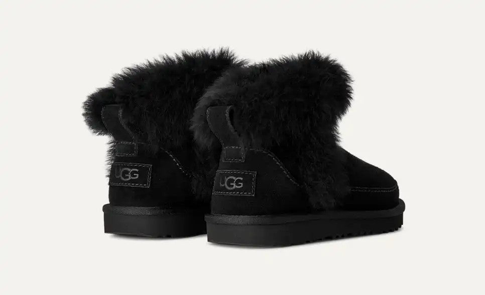 KIDS' UGGS CLASSIC ULTRA MINI CHALET (BLACK)