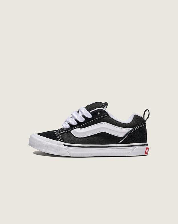 KIDS KNU SKOOL SUEDE SHOE J (BLACK/WHITE)