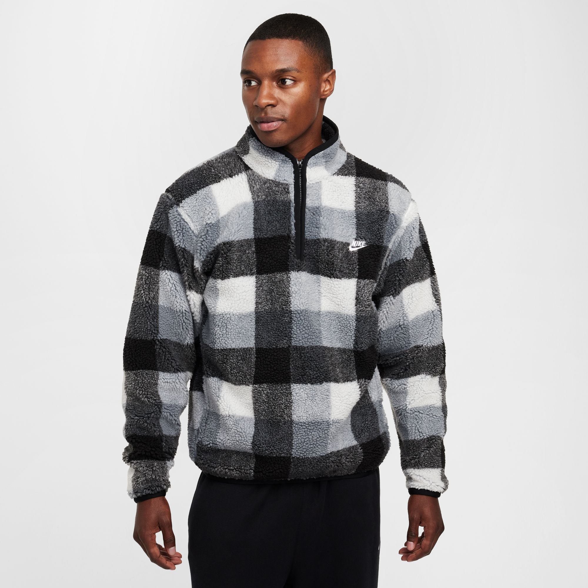 MENS NIKE CLUB SSNL WINTERIZED AOP HALF-ZIP (BLACK/WHITE/SMOKE GREY)
