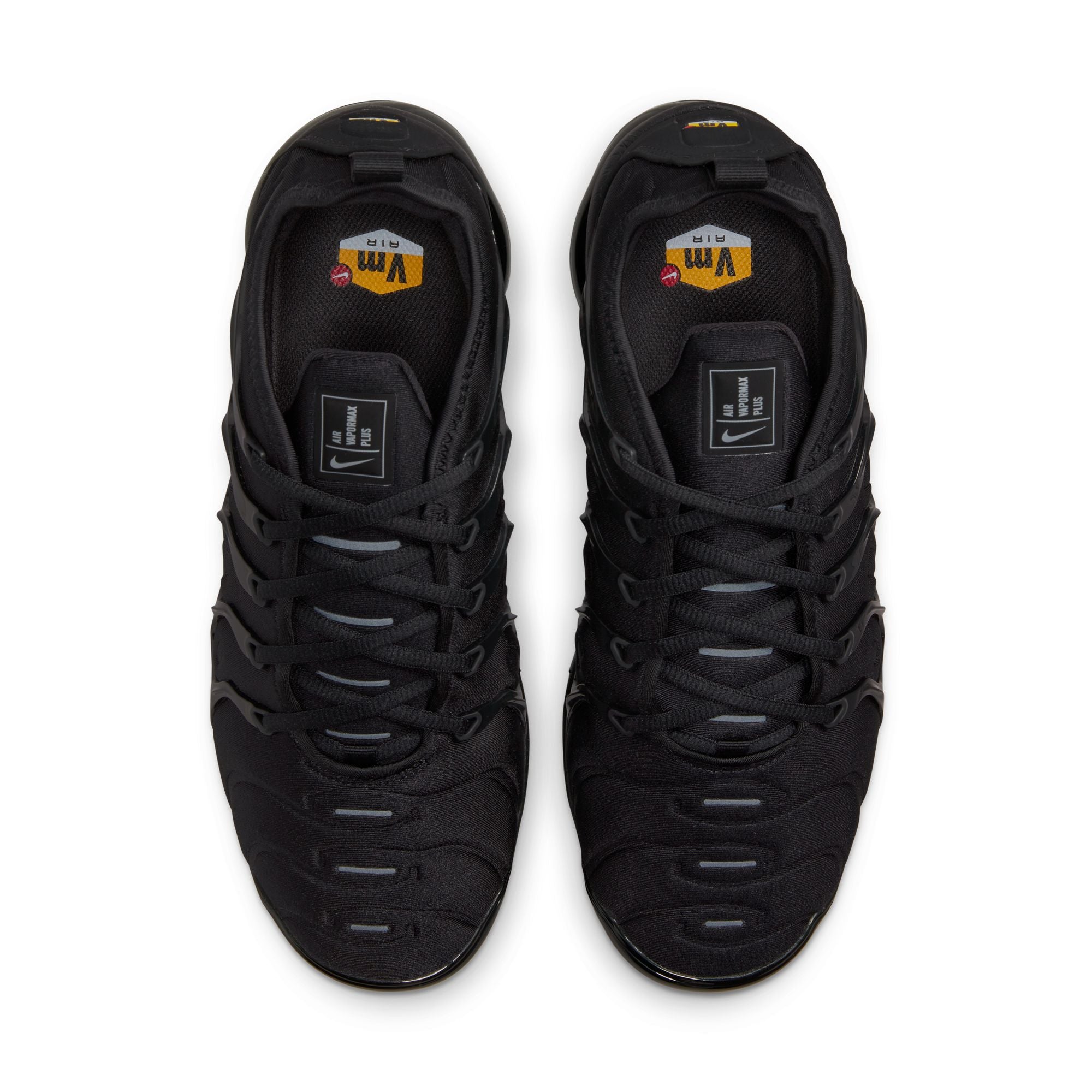 MENS NIKE AIR VAPORMAX PLUS (BLACK)