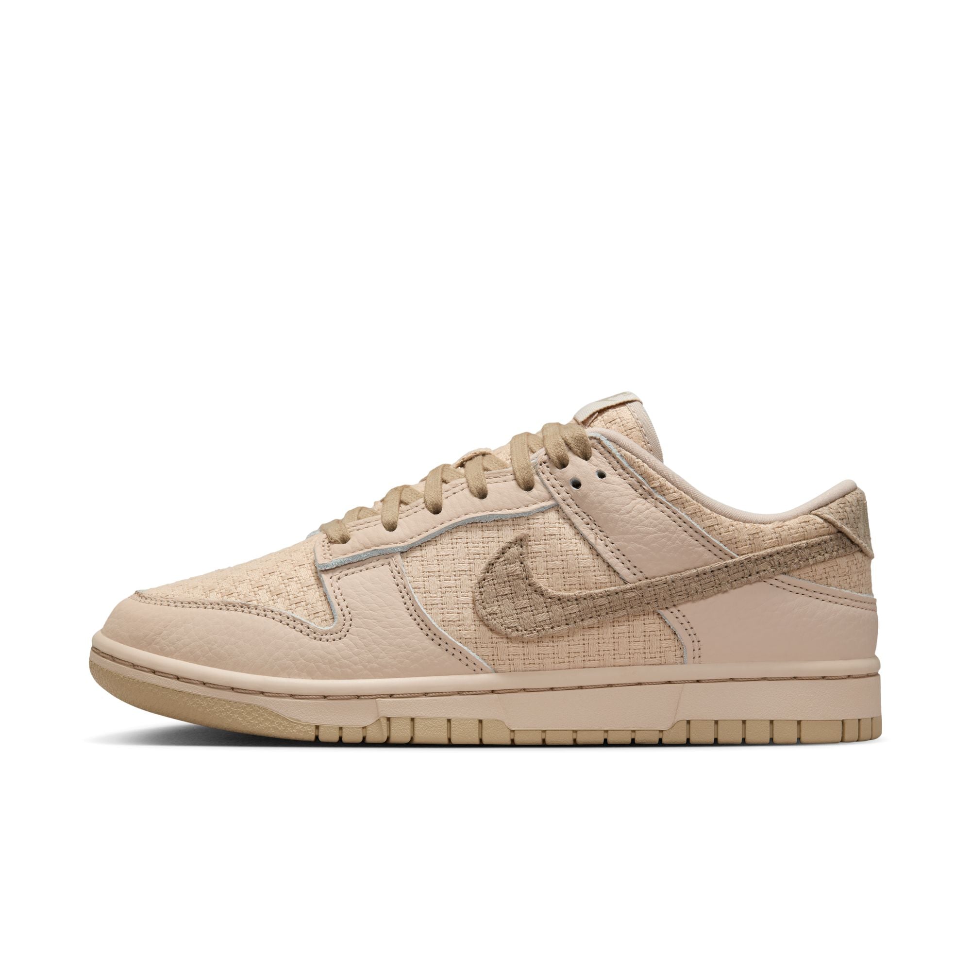 WOMENS NIKE DUNK LOW (SANDDRIFT/DESERT KHAKI)