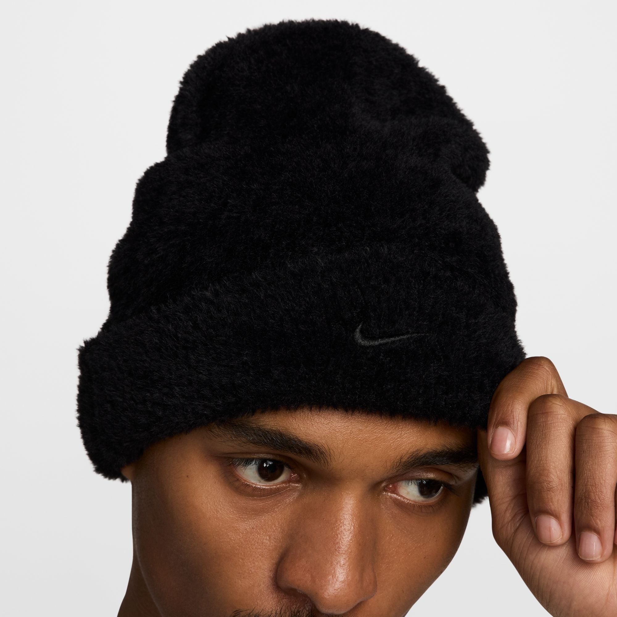 UNISEX NIKE COZY PEAK BEANIE (BLACK)