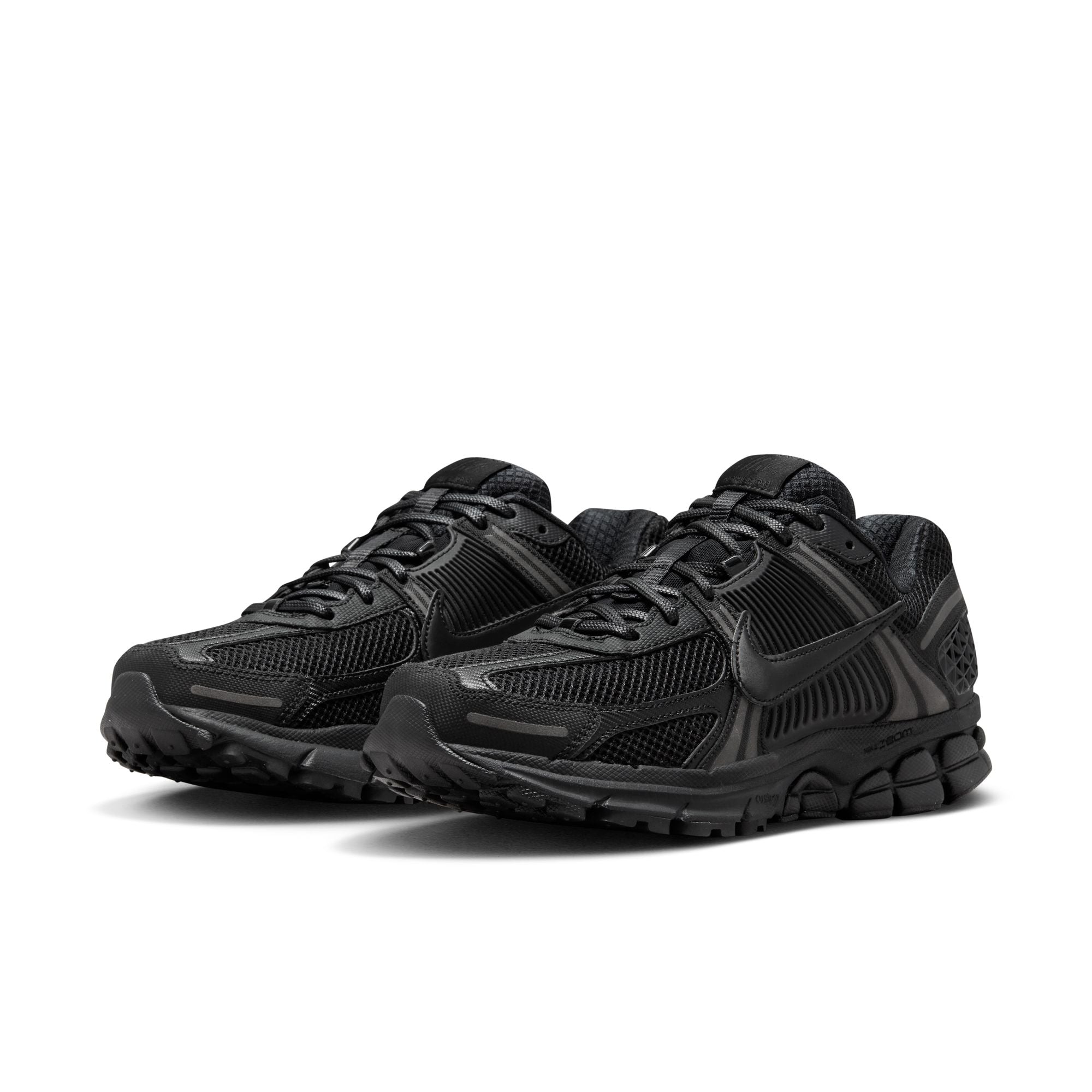MENS NIKE VOMERO 5 (BLACK)