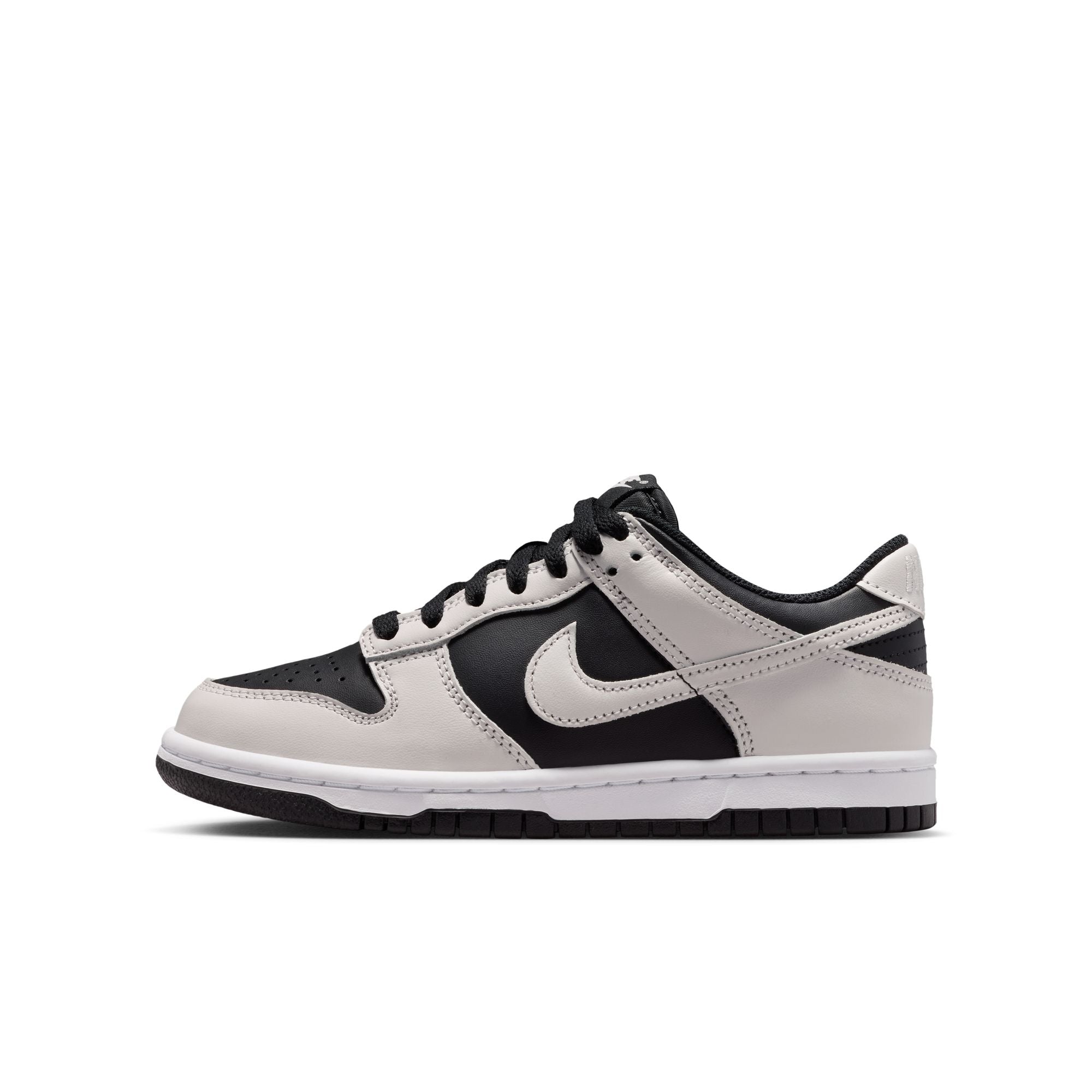 KIDS NIKE DUNK LOW GS (BLACK/PLATINUM TINT/WHITE)