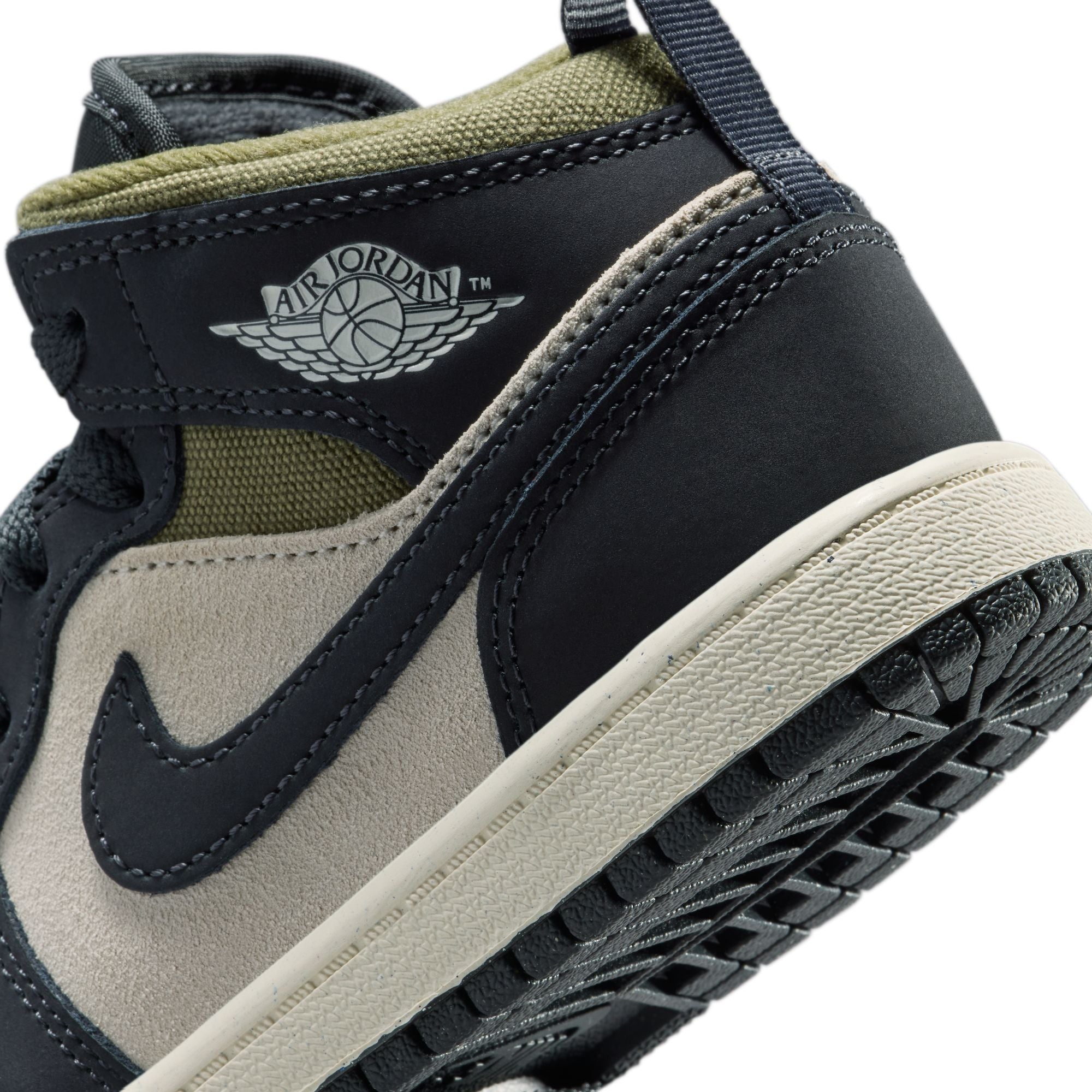 KIDS JORDAN 1 MID SE PS (LT OREWOOD BRN/OFF NOIR/MEDIUM OLIVE)