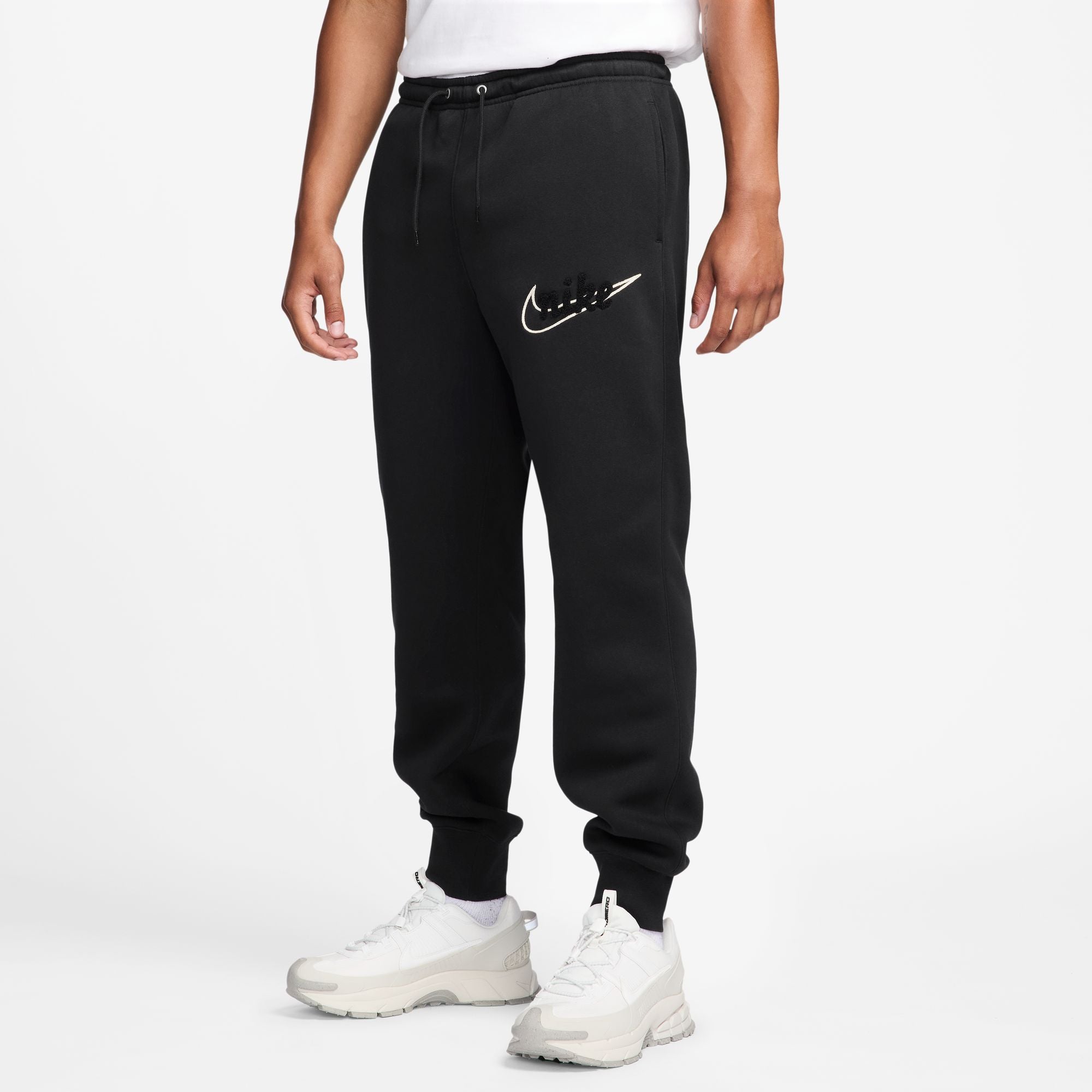 MENS NIKE CLUB BB JOGGER CTB (BLACK/WHITE)