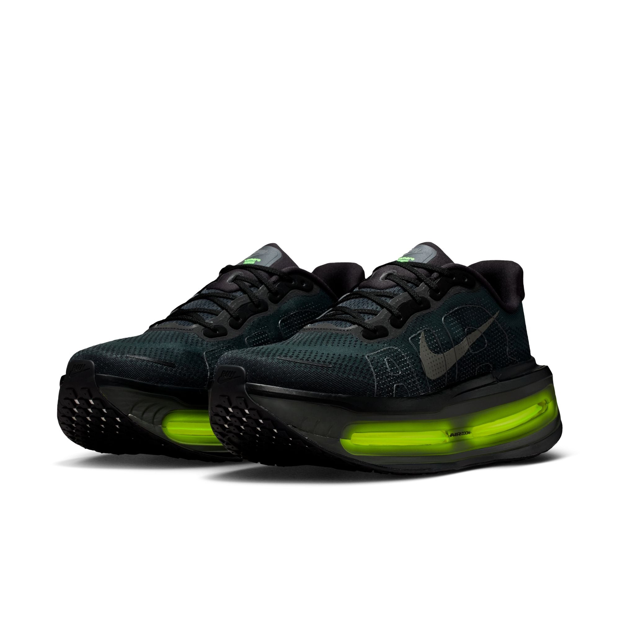 MENS NIKE VOMERO PREMIUM (BLACK/IRON GREY/ANTHRACITE/VOLT)