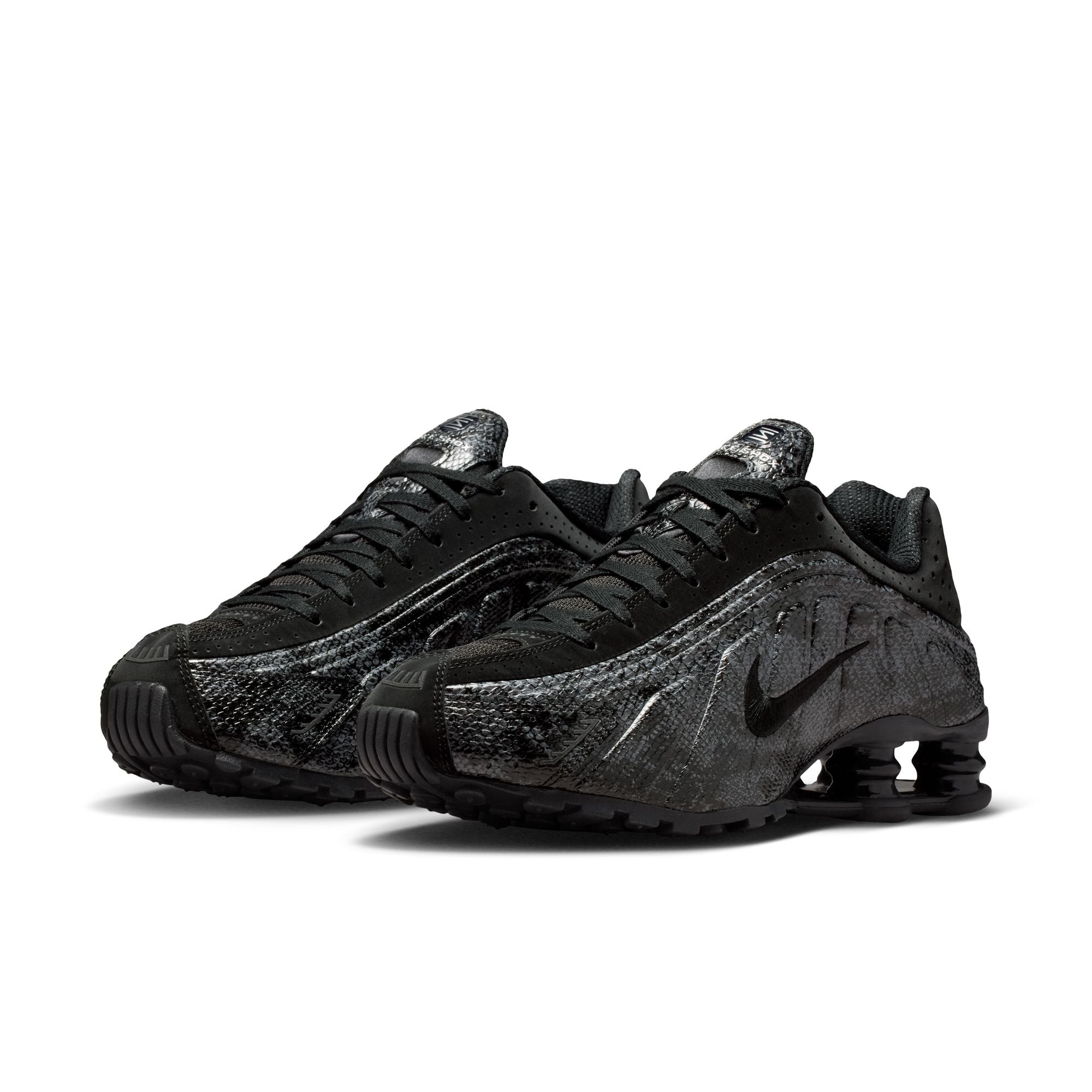 WOMENS NIKE SHOX R4 (BLACK SNAKESKIN)