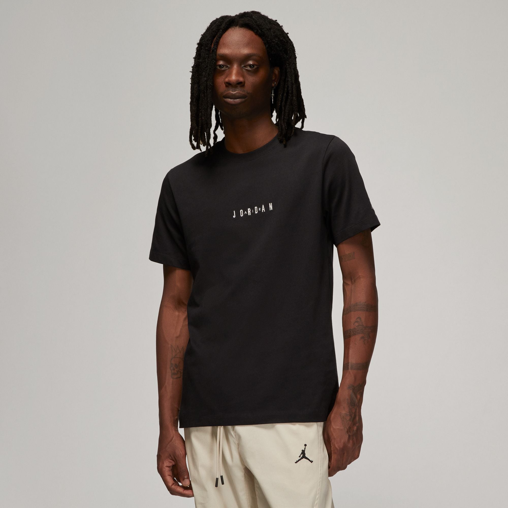 MENS JORDAN EMB JORDAN AIR SHIRT (BLACK/SAIL)