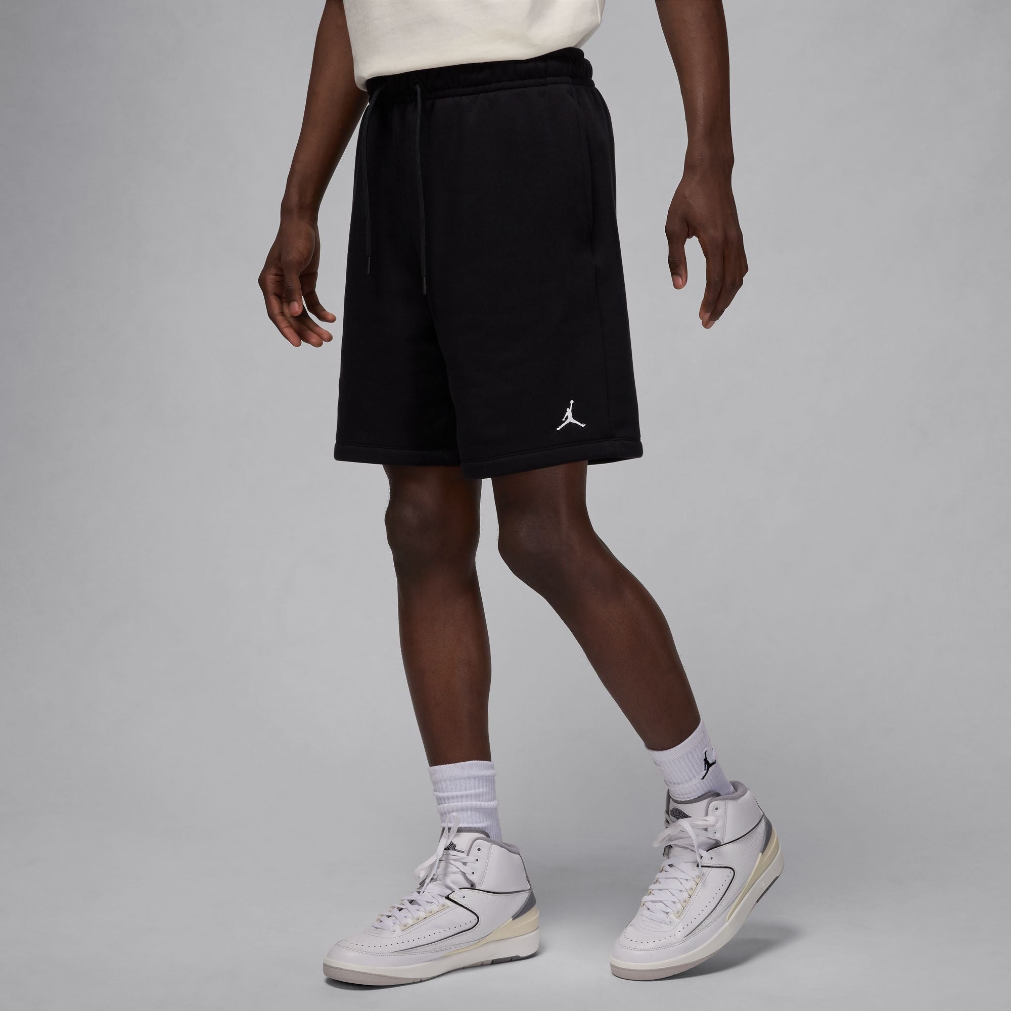 MENS JORDAN BROOKLYN FLEECE SHORT (BLACK/WHITE)