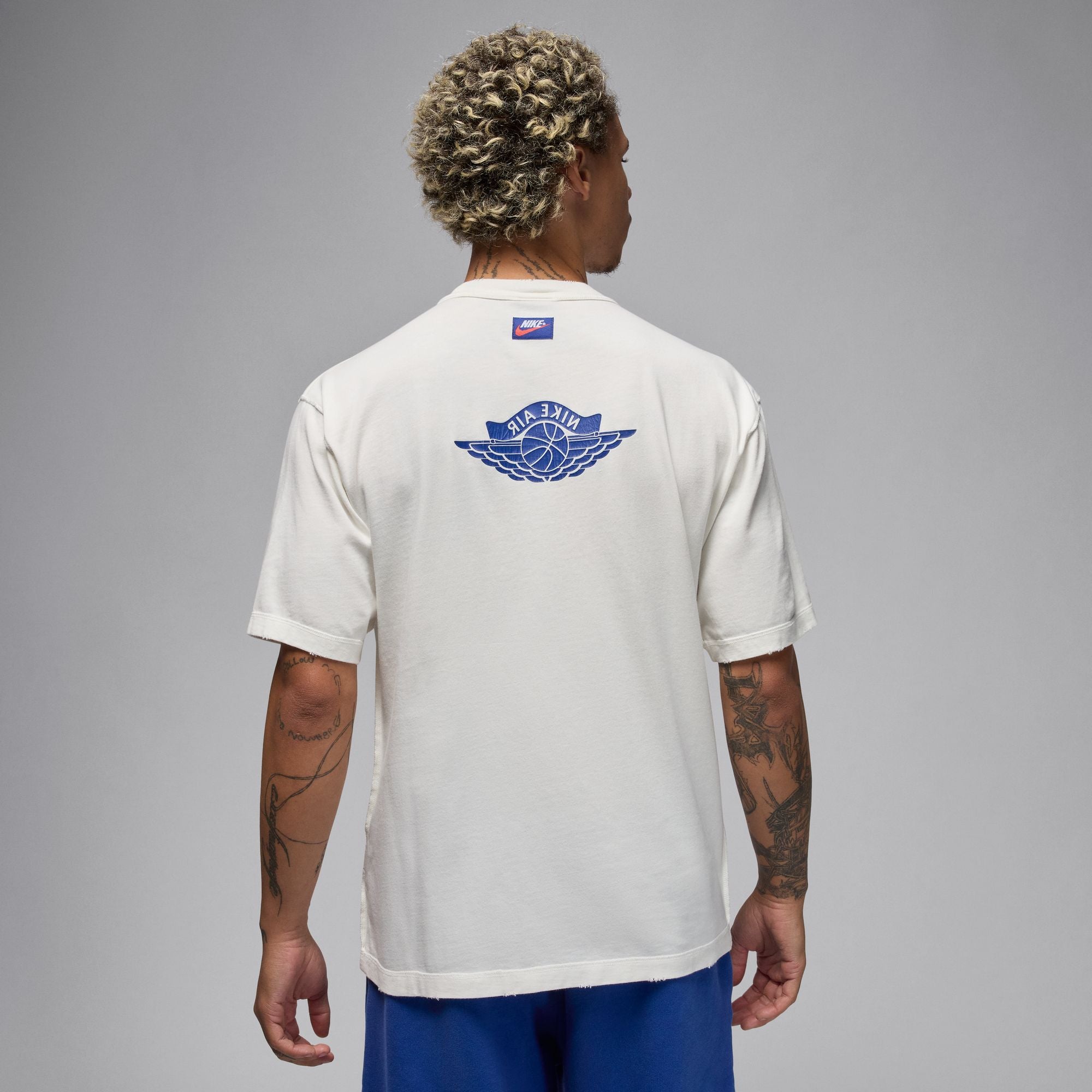 MENS JORDAN RARE AIR WSH 85 SS SHIRT (SAIL/DEEP ROYAL)