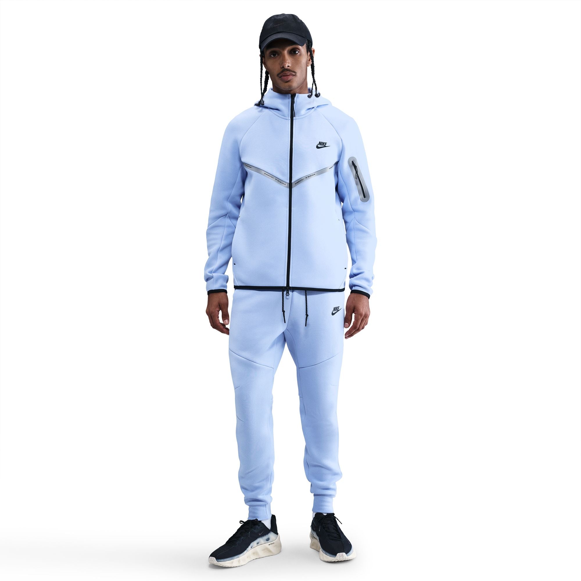 MENS NIKE TECH FLEECE FULL-ZIP WINDRUNNER WARMUP WITH REFLECTIVE ACCENTS (ALUMINUM/BLACK)