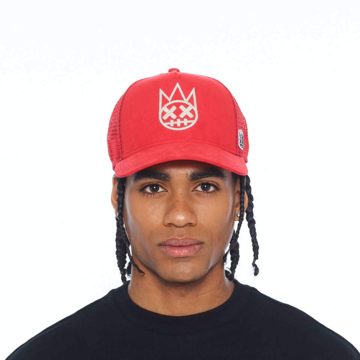 CULT LOGO MESH BACK TRUCKER HAT (RACING RED)