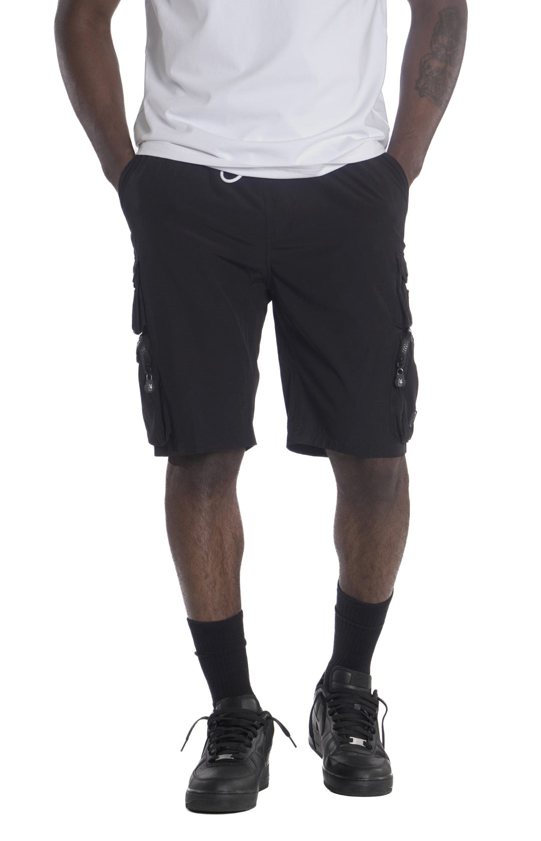 MENS MAKOBI COLTON NYLON SPANDEX CARGO SHORT (BLACK)