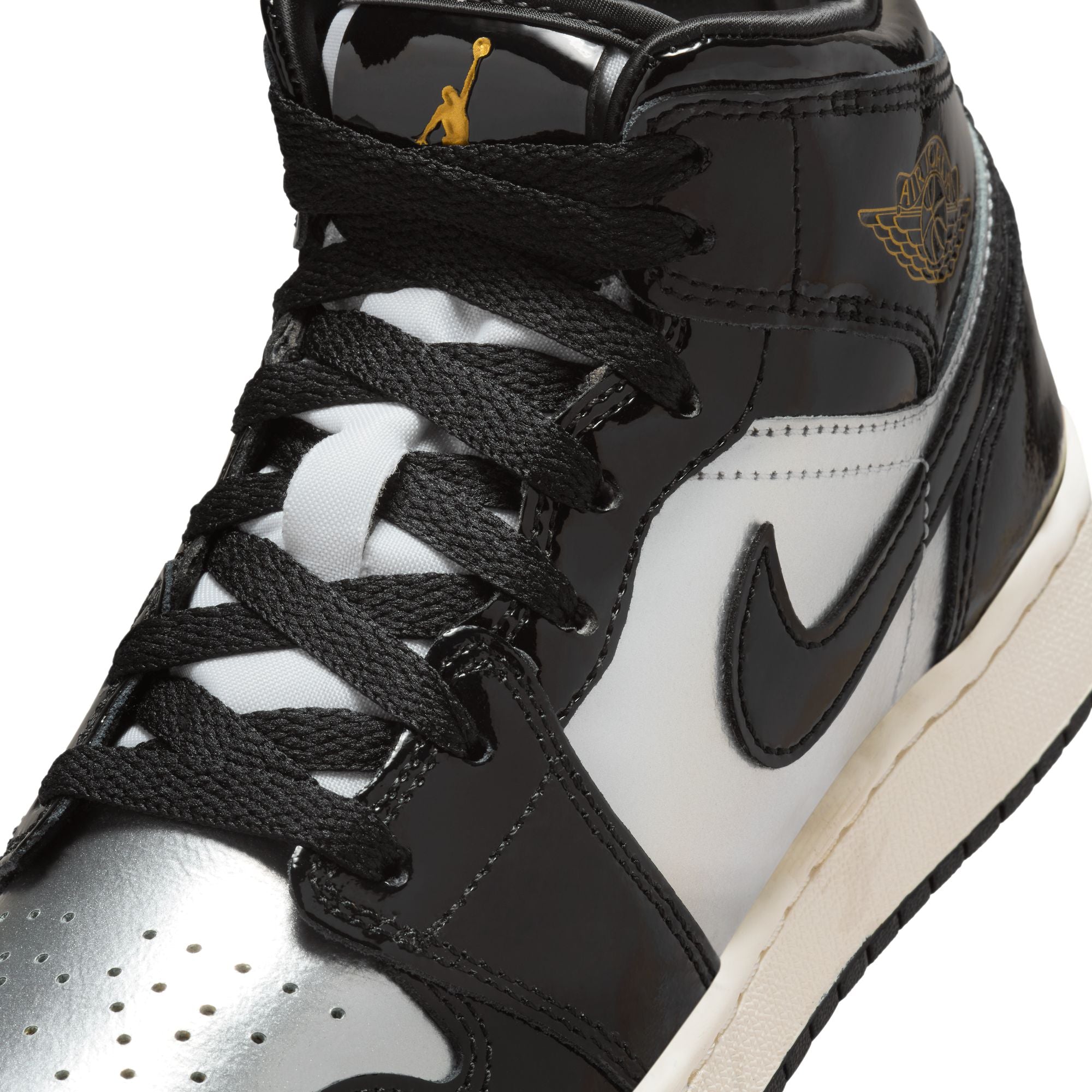 KIDS AIR JORDAN 1 MID SE GS (BLACK/METALLIC GOLD/METALLIC SILVER)
