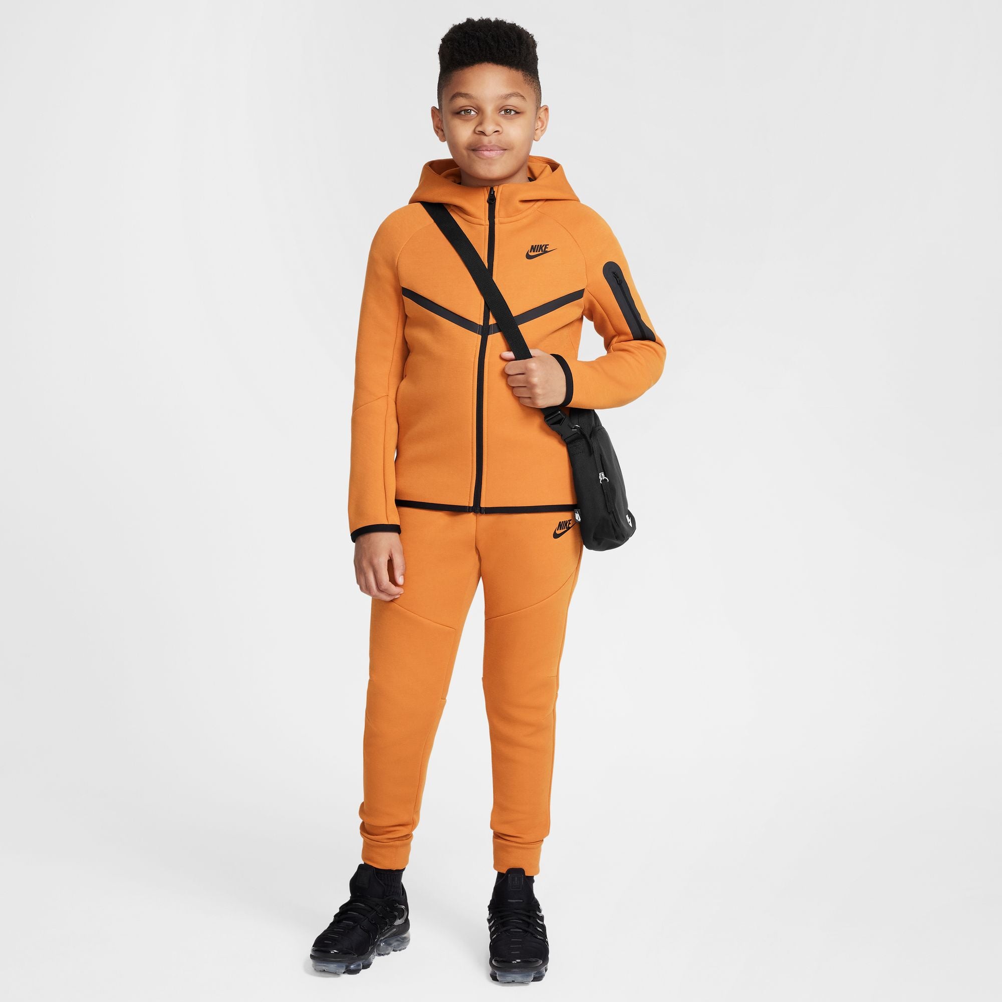 KIDS NIKE TECH FLEECE FULL-ZIP WINDRUNNER WARMUP (MONARCH/BLACK)