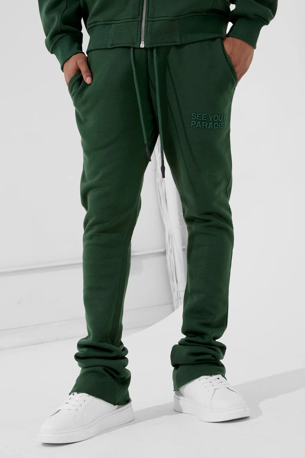 MENS JORDAN CRAIG SYIP TONAL STACKED SWEATPANT (DEEP OLIVE)
