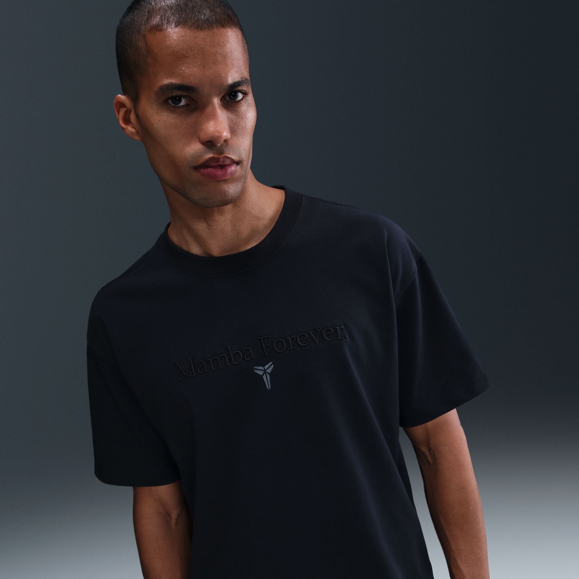 MENS NIKE KOBE BRYANT MAMBA FOREVER SHIRT (BLACK)