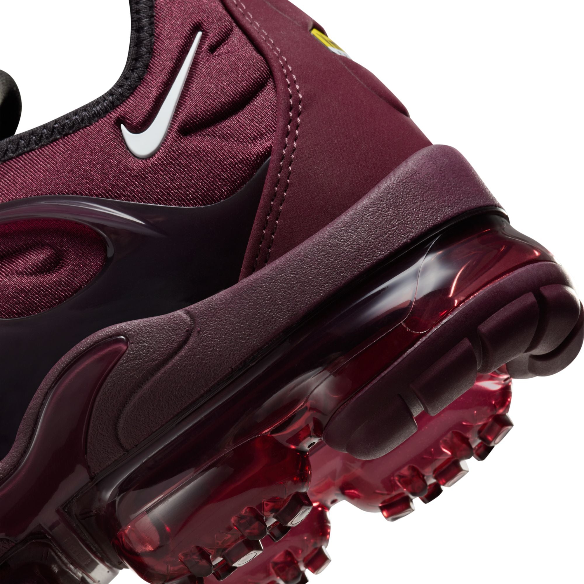 MENS NIKE AIR VAPORMAX PLUS (NIGHT MAROON/WHITE)