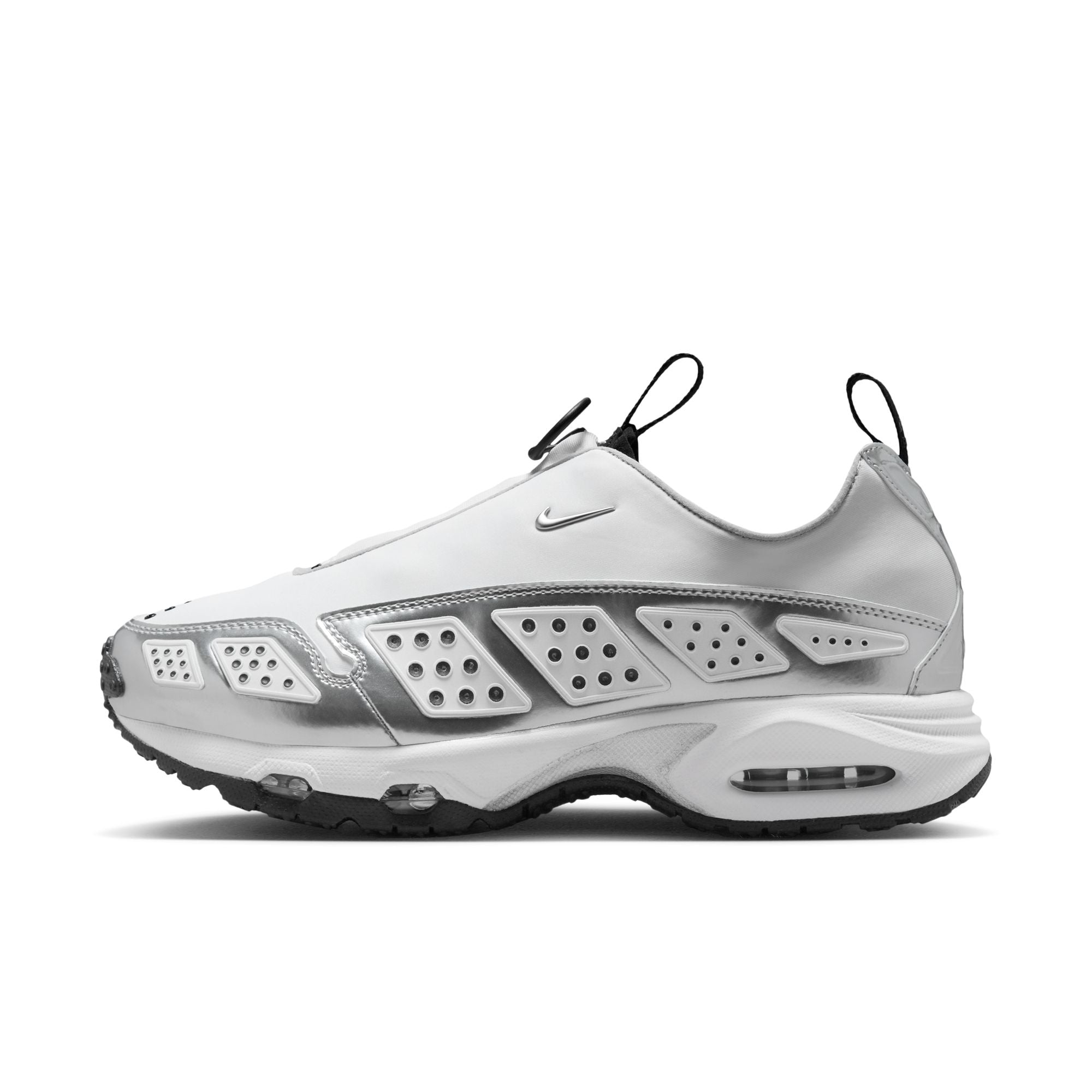 WOMENS NIKE AIR MAX SNDR SE (WHITE/METALLIC SILVER/BLACK)