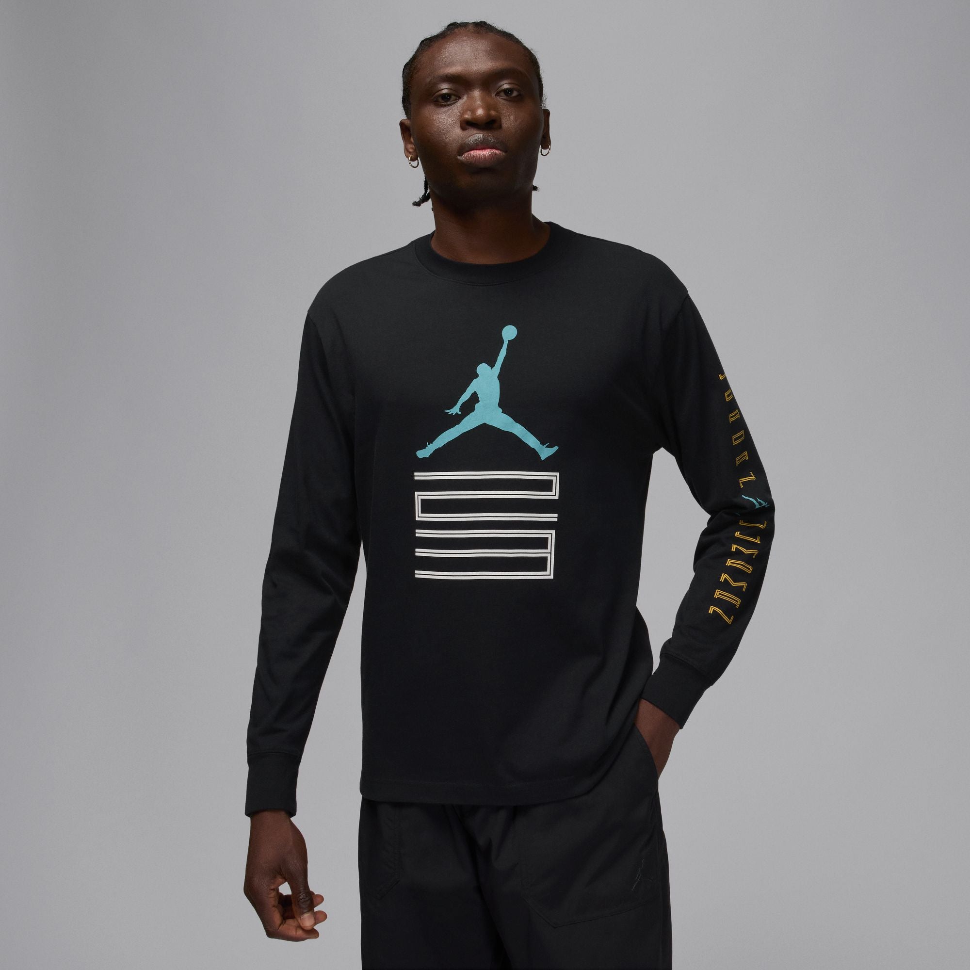 MENS JORDAN BROOKLYN AJ11 GFX LONG SLEEVE SHIRT (BLACK)