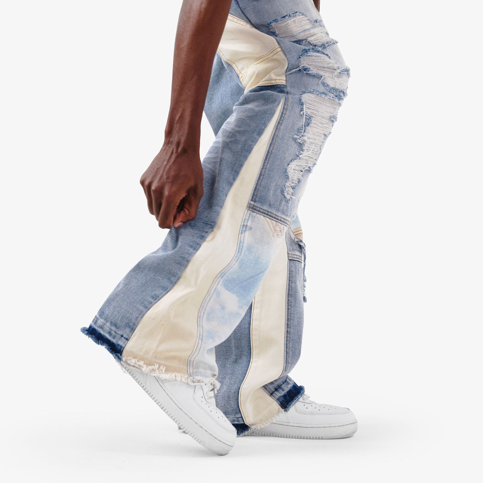 MENS VOYAGE STUDIO FLARE CARPENTER PRINT JEAN (LIGHT BLUE)