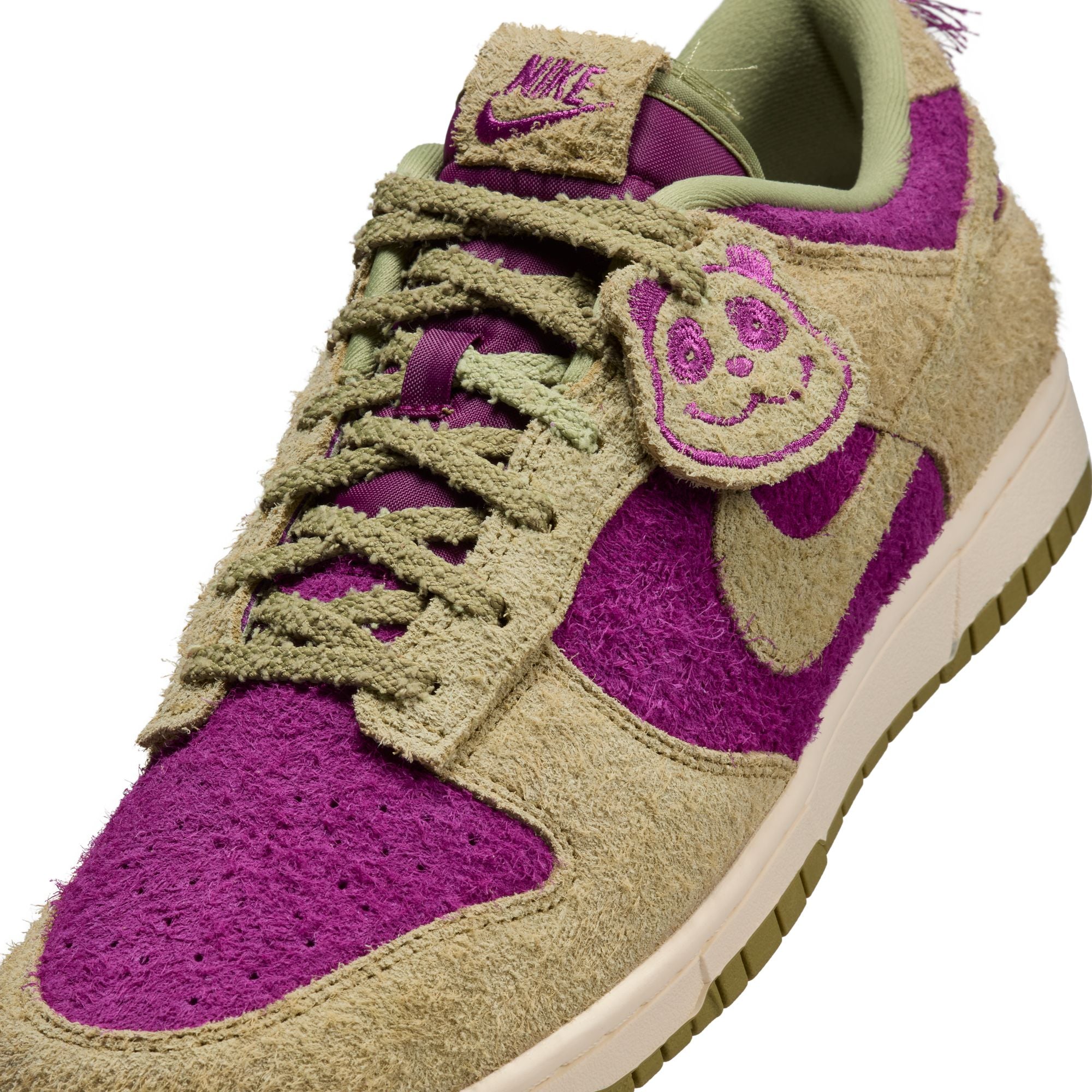 MENS NIKE DUNK LOW RETRO SE (VIOTECH/DUSTY OLIVE/PALE IVORY)