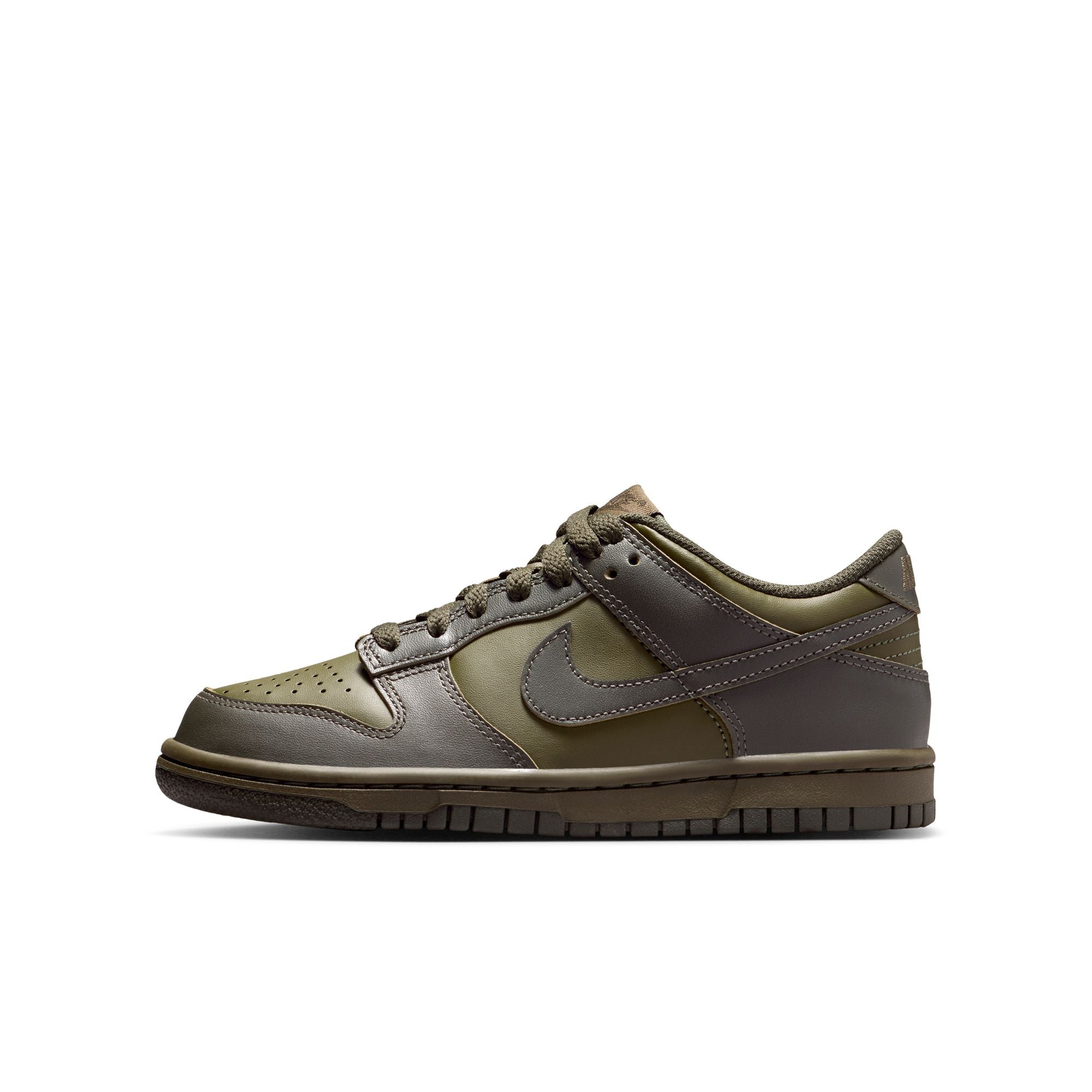 KIDS NIKE DUNK LOW GS (CARGO KHAKI/UNIVERSITY RED/SEQUOIA)