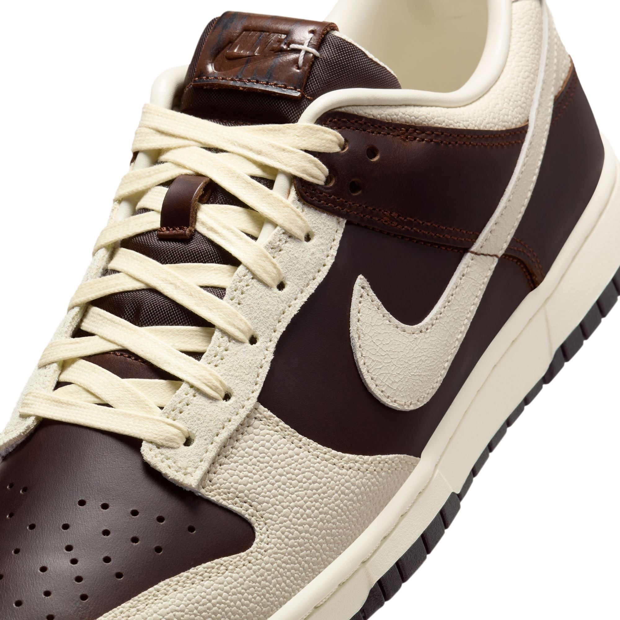 MENS NIKE DUNK LOW RETRO (FAUNA BROWN/SOFT PEARL/BLACK)