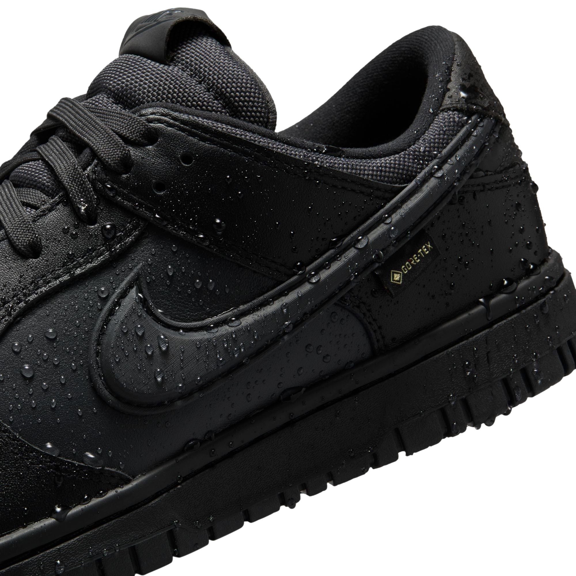 MENS NIKE DUNK LOW GORE-TEX (BLACK/OFF NOIR/ANTHRACITE)