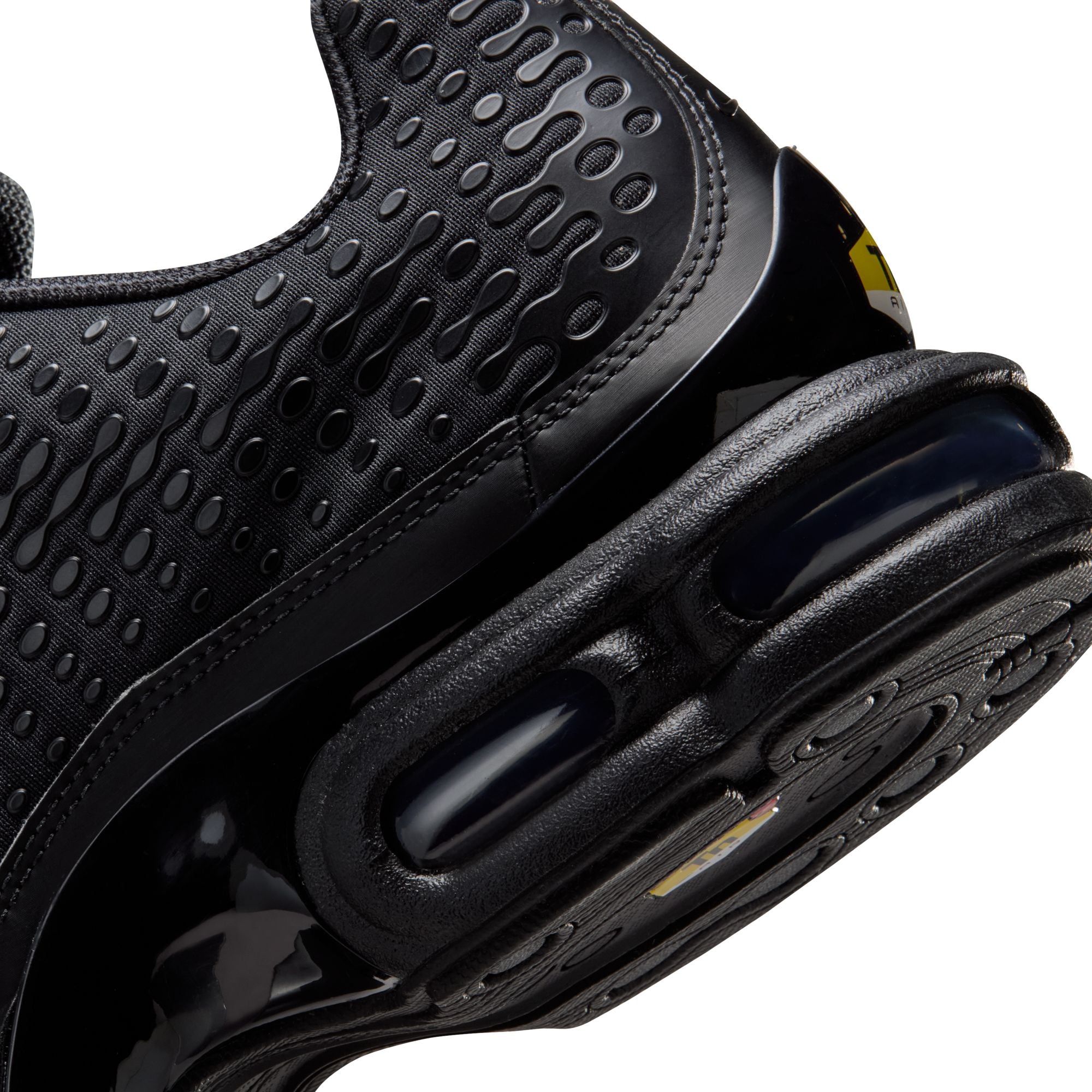 MENS NIKE AIR MAX PLUS VII (BLACK)