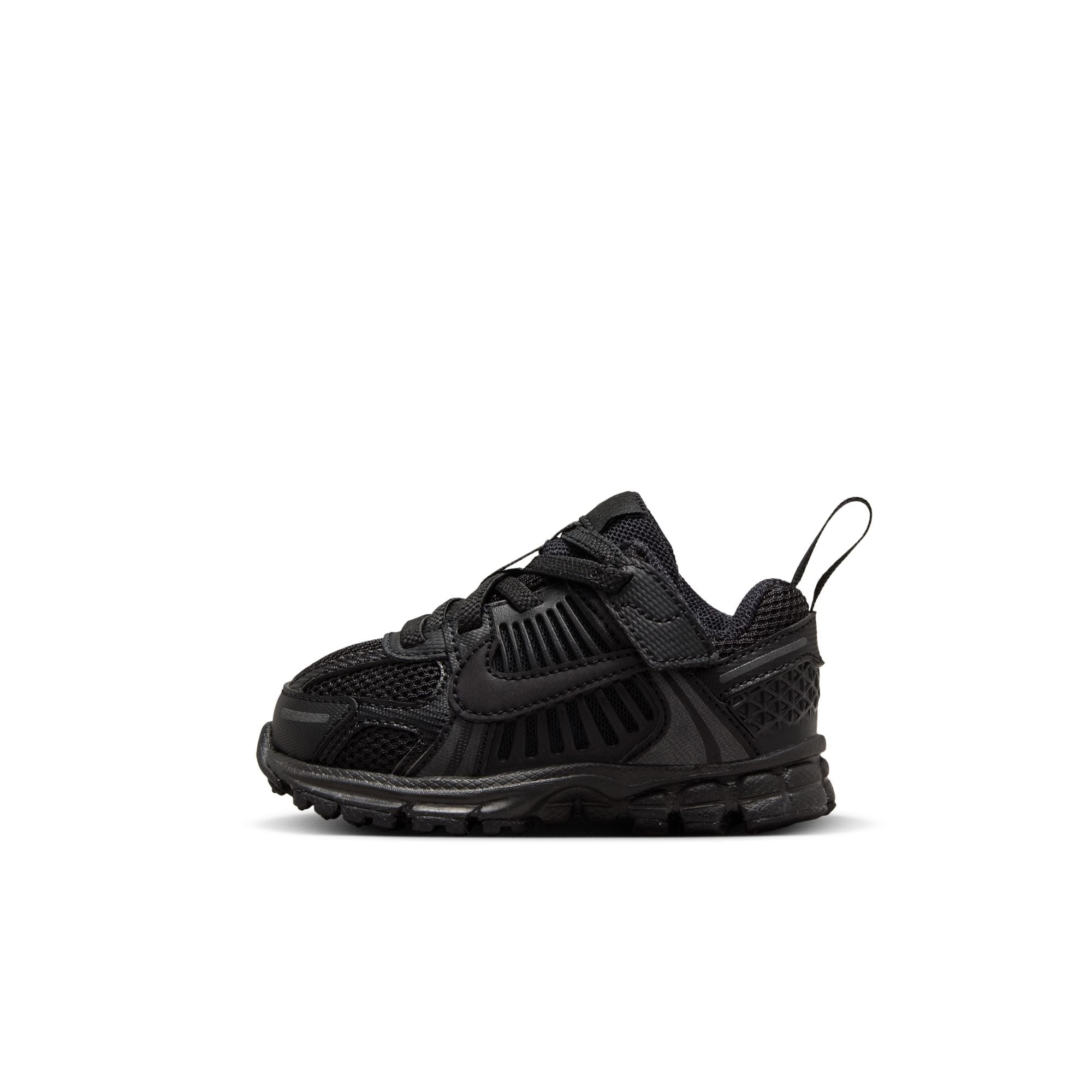KIDS NIKE VOMERO 5 TD (BLACK)