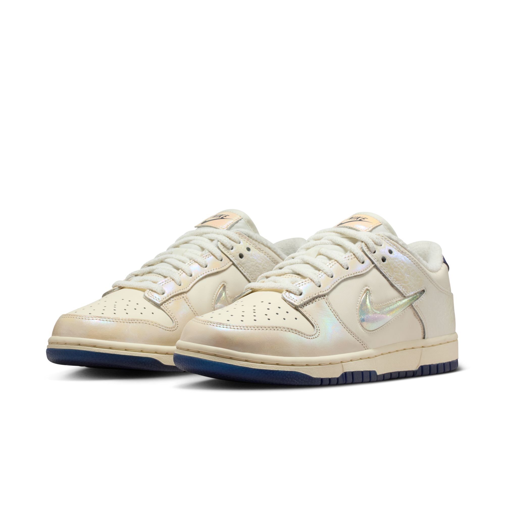 WOMENS NIKE DUNK LOW JEWEL SWOOSH (SOFT PEARL)