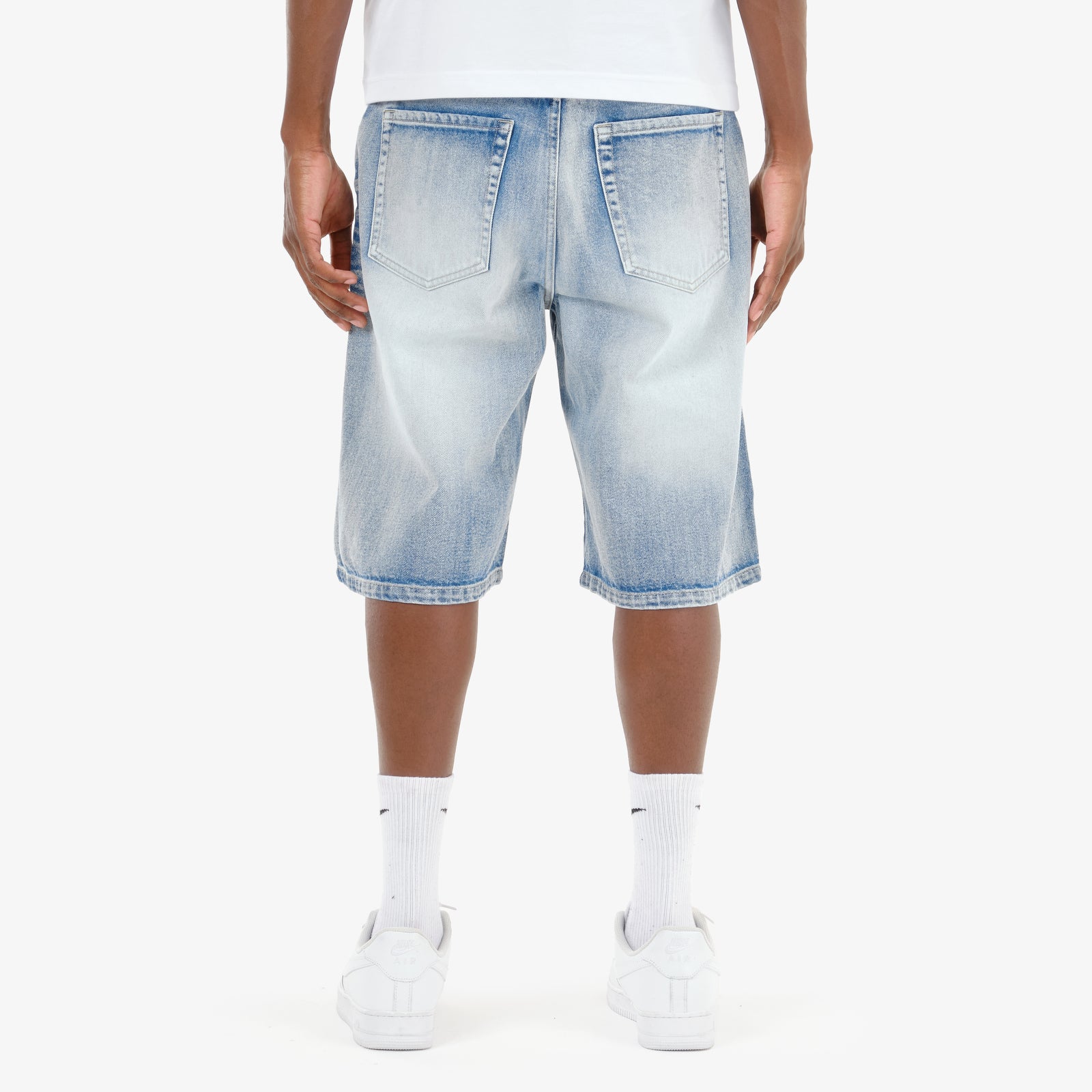 MENS COPPER RIVET RIP & REPAIR RELAXED FIT DENIM SHORT (LIGHT BLUE)