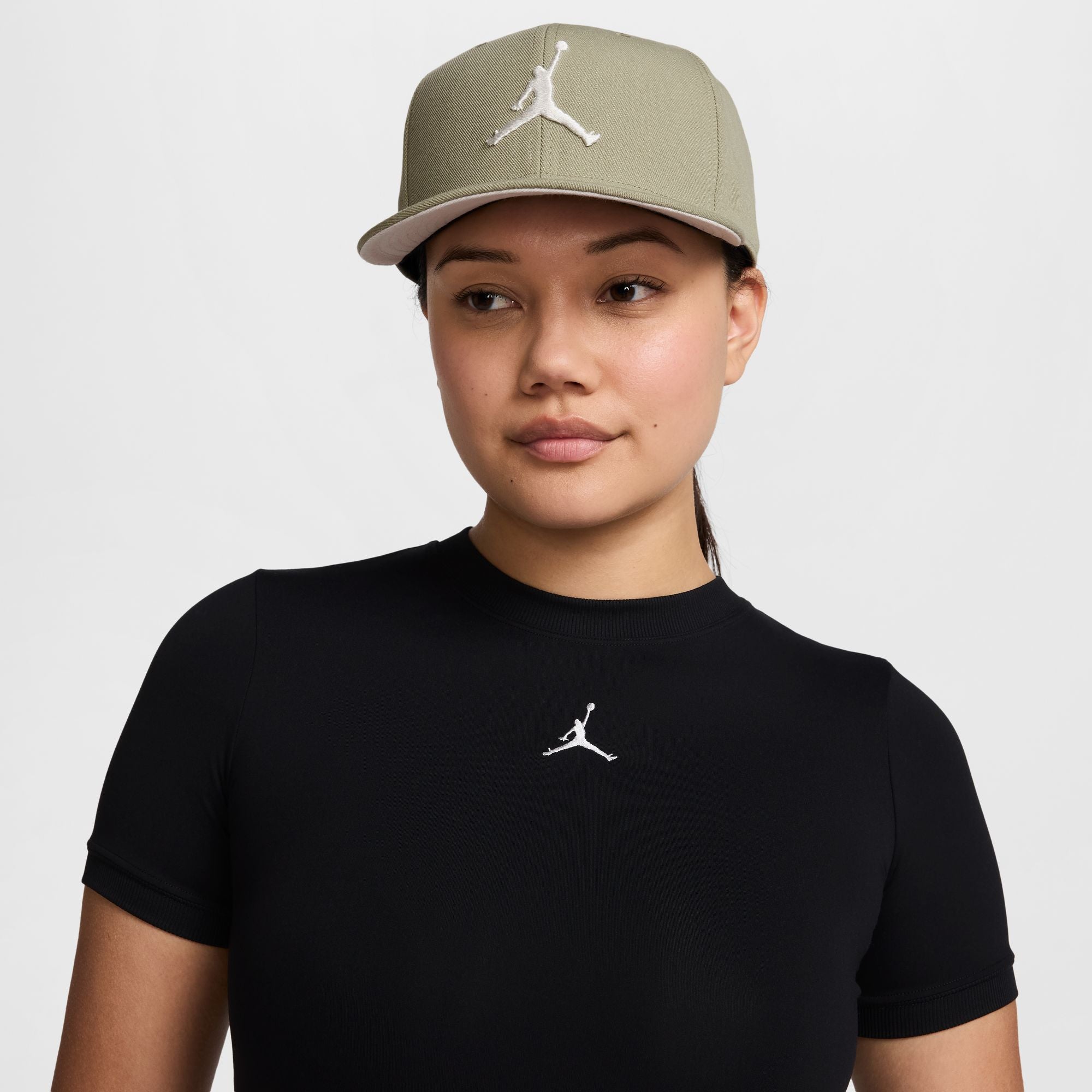 JORDAN JUMPMAN PRO SNAPBACK (MEDIUM KHAKI/LT OREWOOD BRN/SAIL)