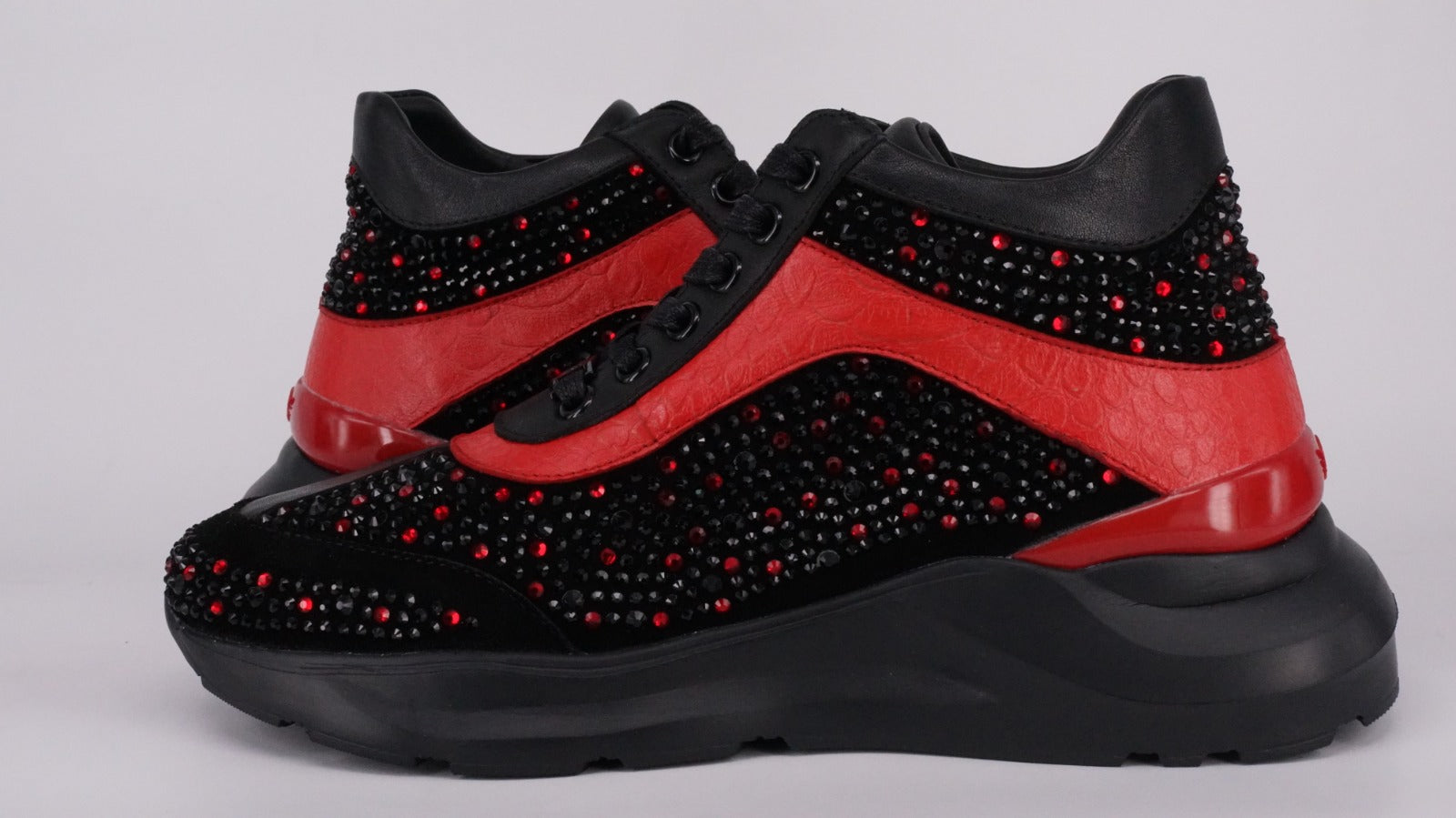 PYTHON DRIP (BLACK/RED)