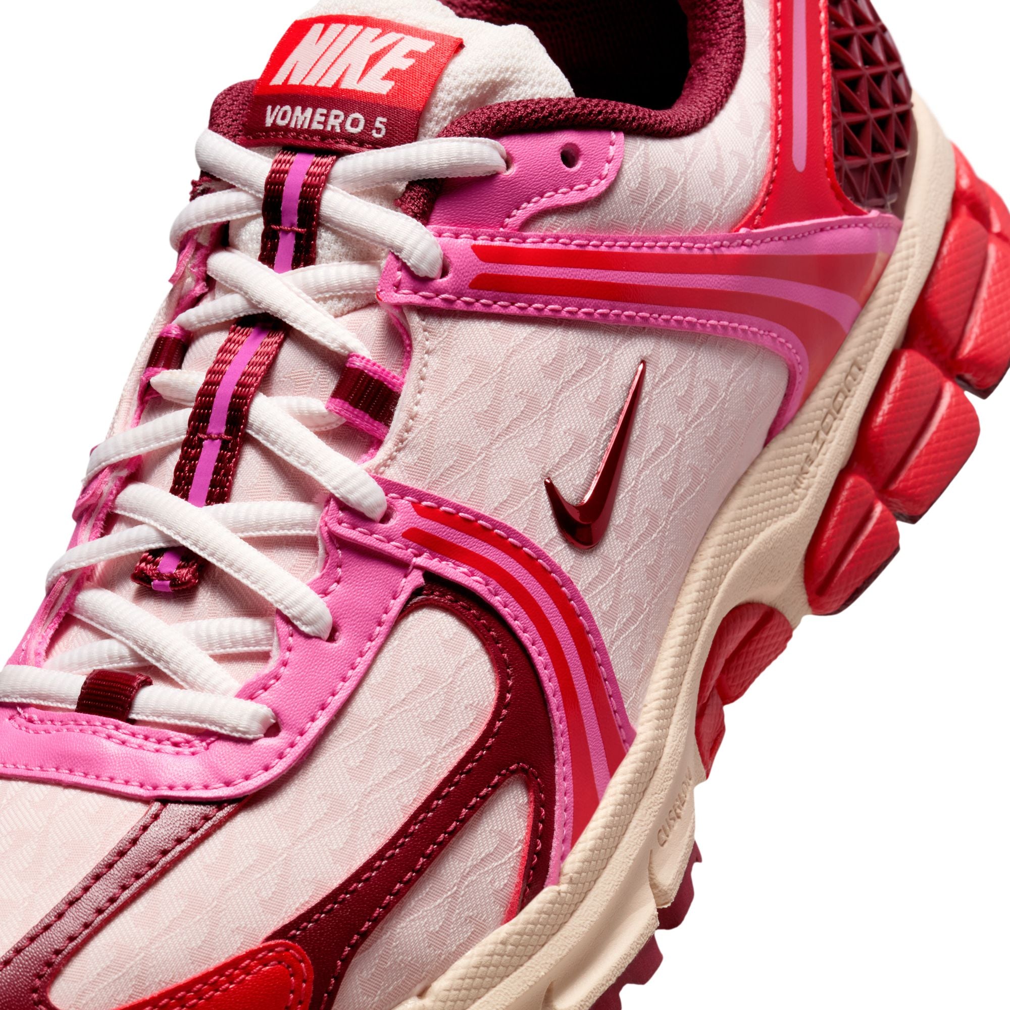 WOMENS NIKE ZOOM VOMERO 5 (LIGHT SOFT PINK/LT CRIMSON/TEAM RED)