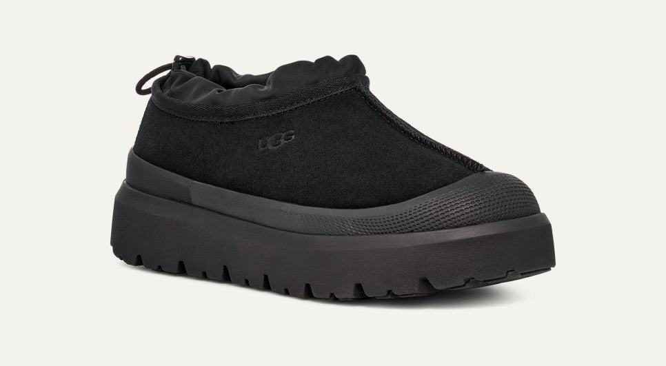 ALL GENDER UGG TASMAN WEATHER HYBRID (BLACK)