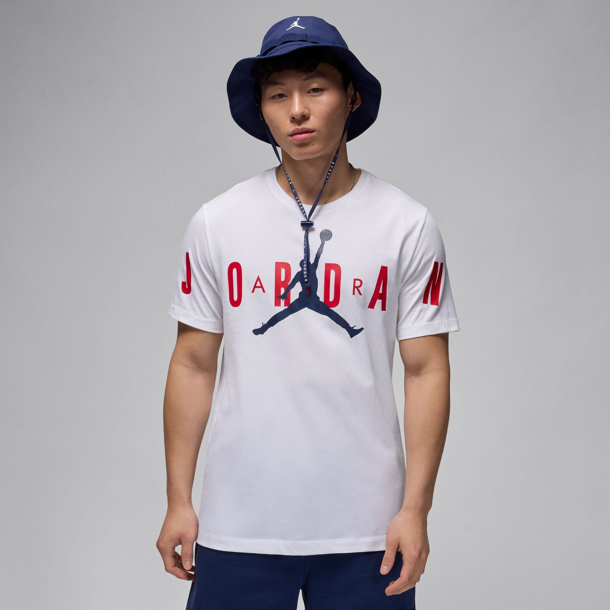 MENS JORDAN AIR STRETCH T-SHIRT (WHITE/MIDNIGHT NAVY/GYM RED)