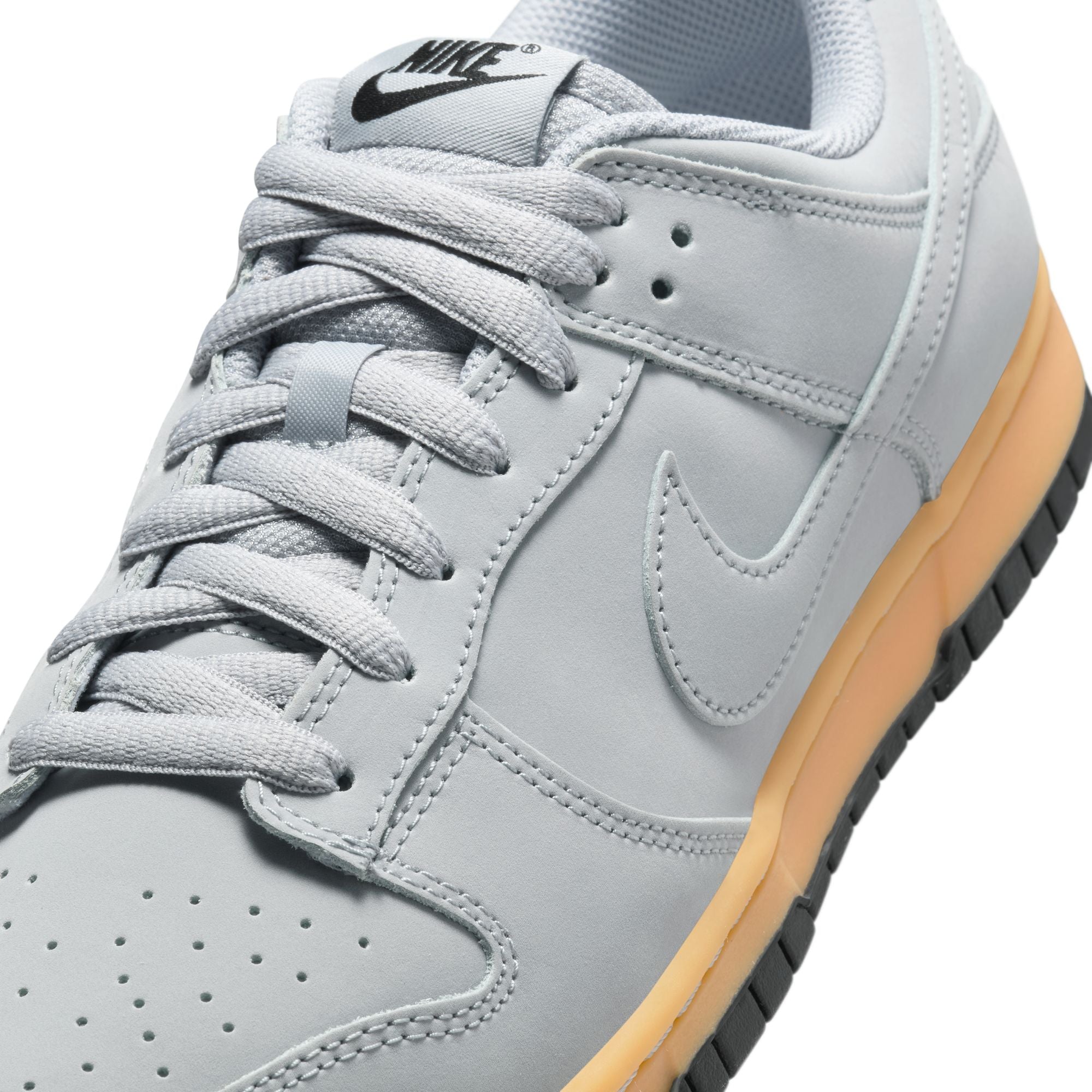 MENS NIKE DUNK LOW RETRO SE (WOLF GREY/GUM YELLOW/BLACK)