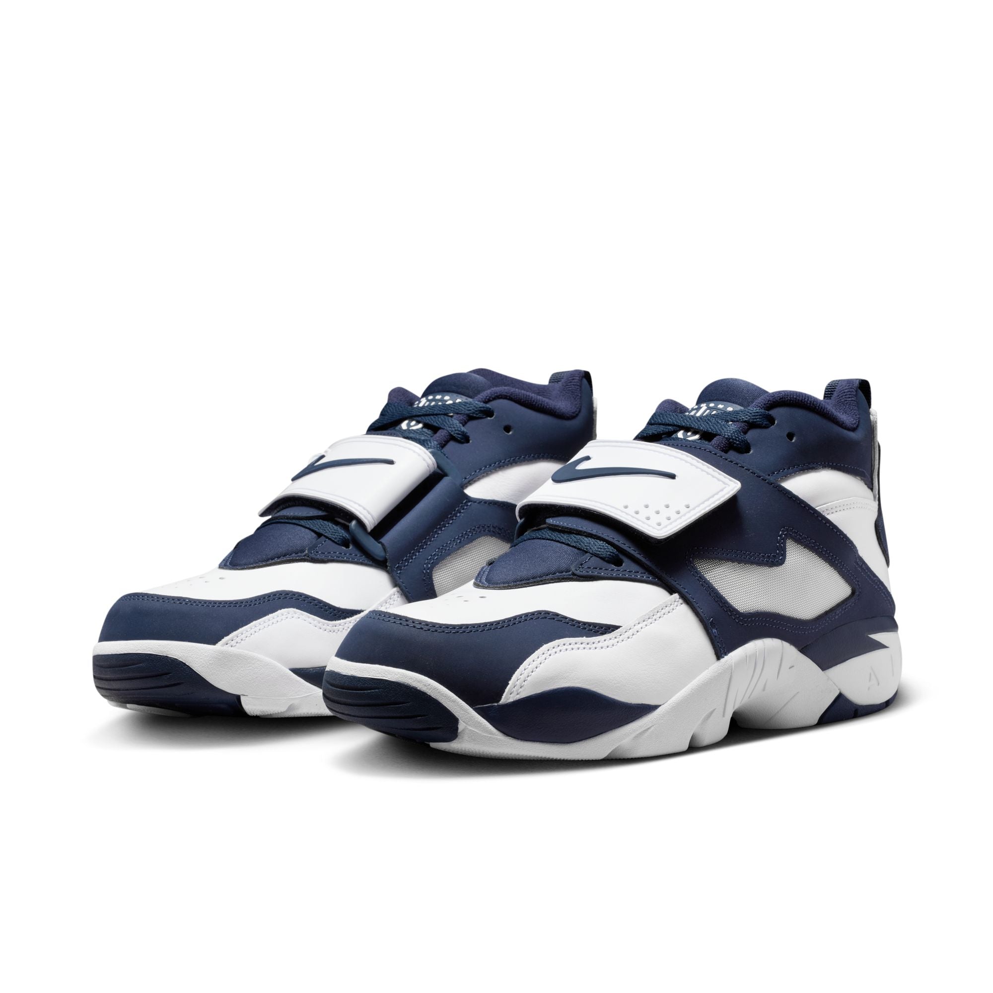 MENS NIKE AIR DIAMOND TURF (COWBOYS)
