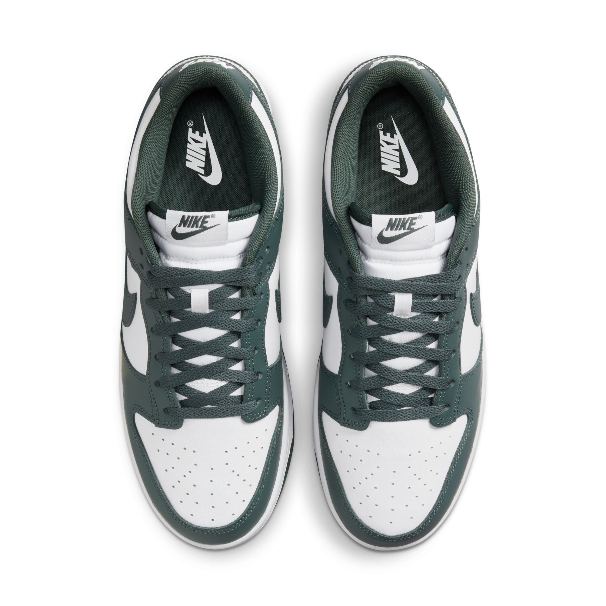 MENS NIKE DUNK LOW RETRO (VINTAGE GREEN)