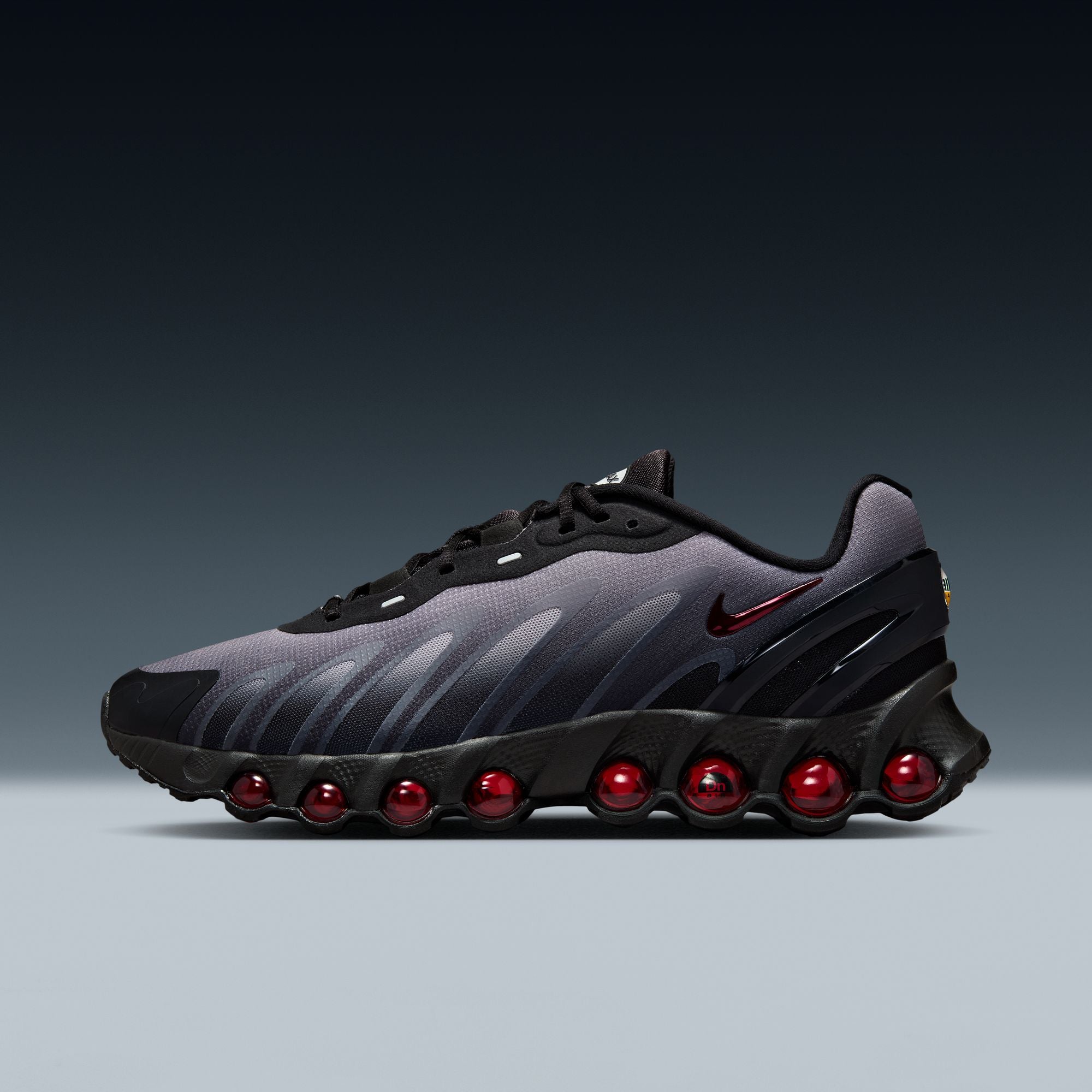 MENS NIKE AIR MAX DN8 (BLACK/GYM RED/ANTHRACITE/PURE PLATINUM)