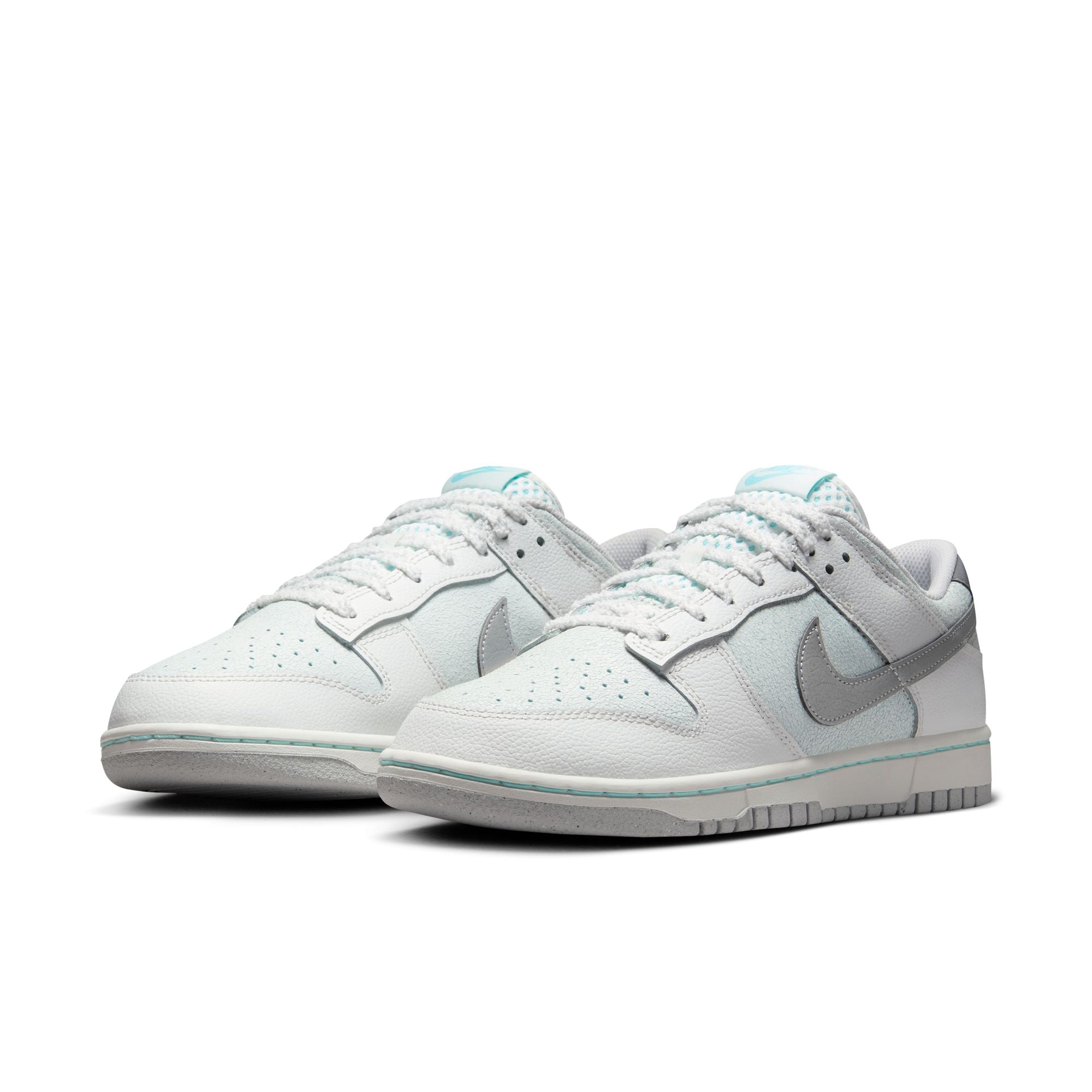 MENS NIKE DUNK LOW RETRO SE (WINTER STORM)