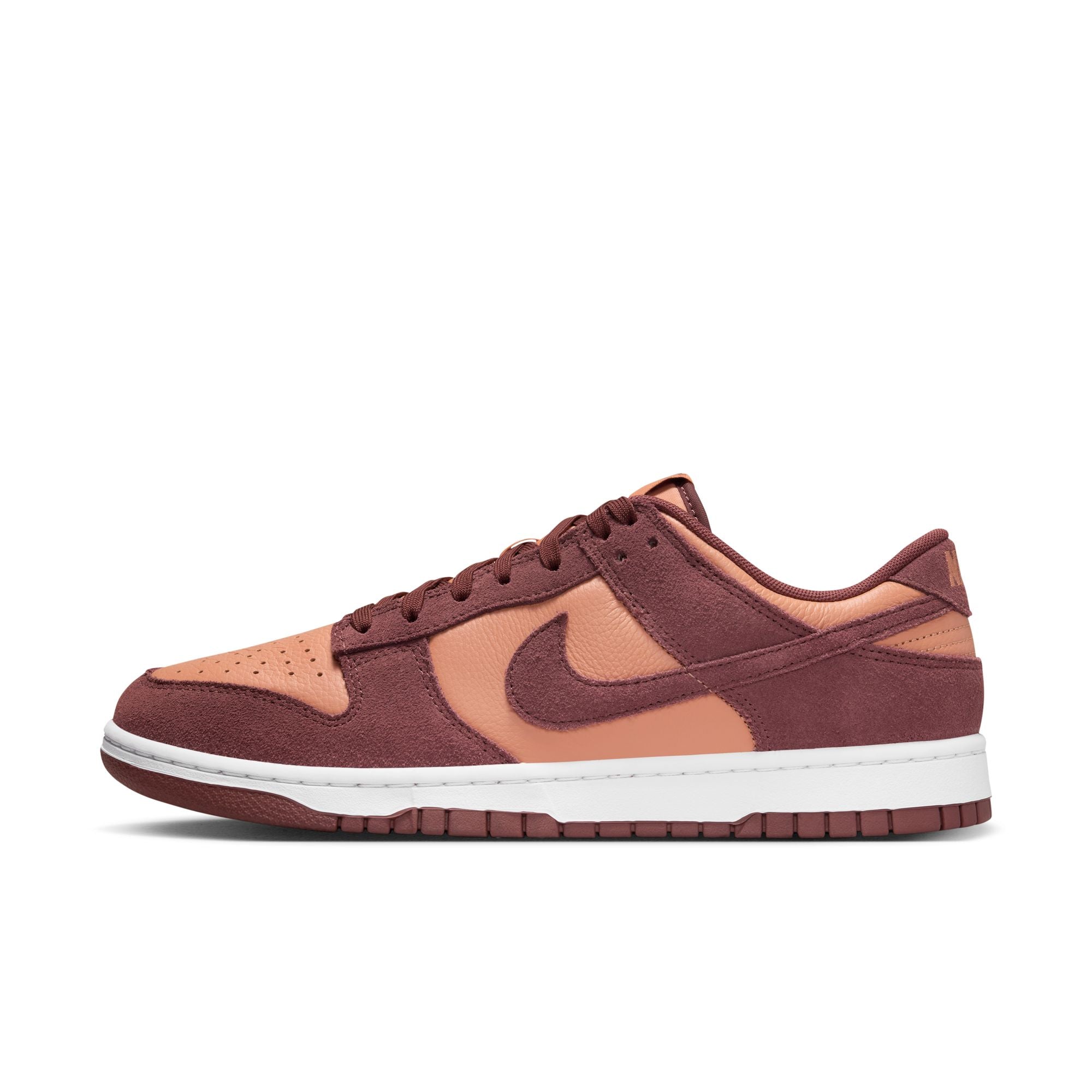 MENS NIKE DUNK LOW RETRO SE (AMBER BROWN/DARK PONY/WHITE)