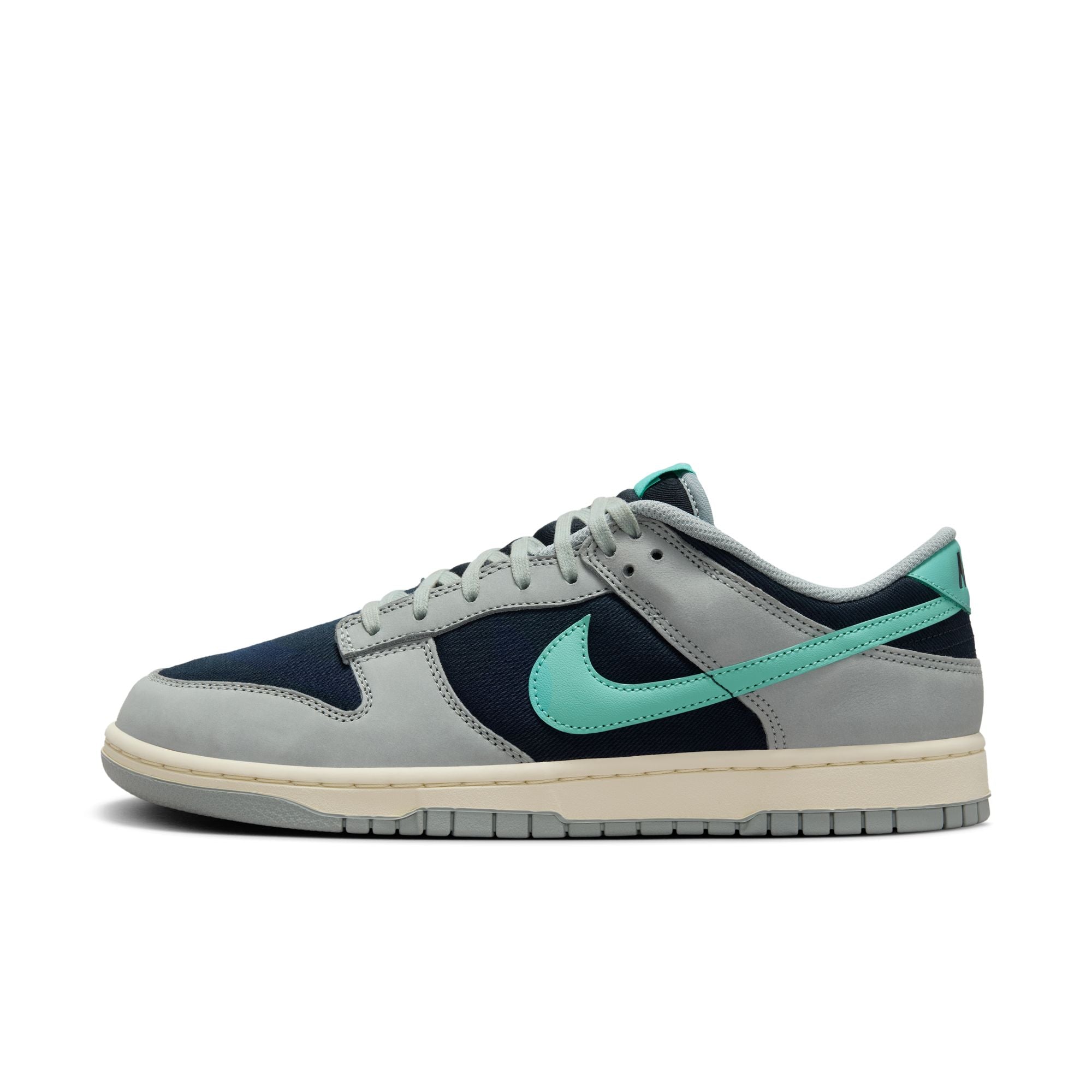 MENS NIKE DUNK LOW RETRO PREMIUM (DARK OBSIDIAN/GREEN FROST)