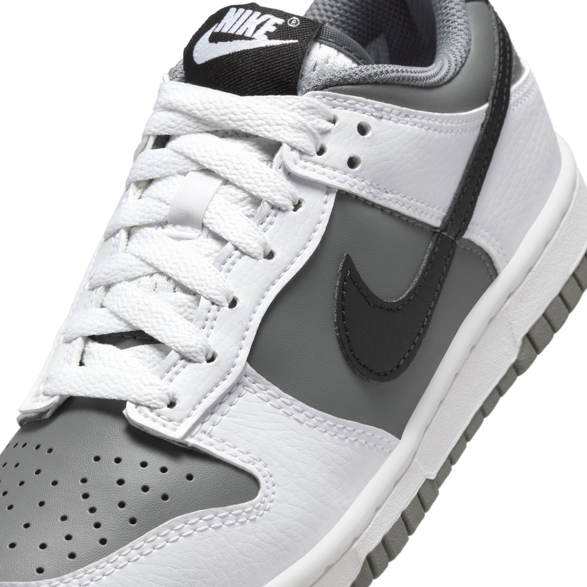 KIDS NIKE DUNK LOW GS (WHITE/BLACK/SMOKE GREY)