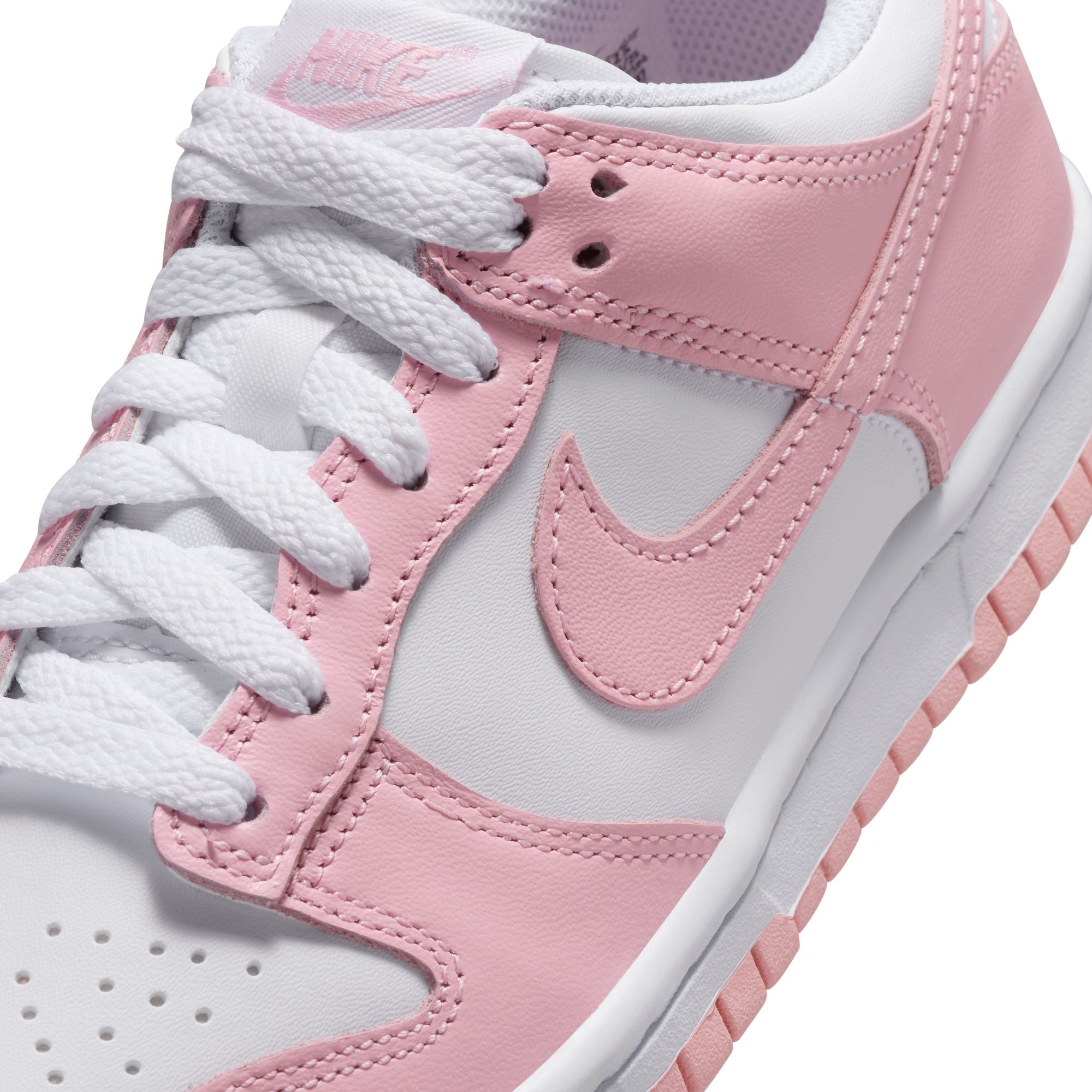 KIDS NIKE DUNK LOW GS (WHITE/MED SOFT PINK)